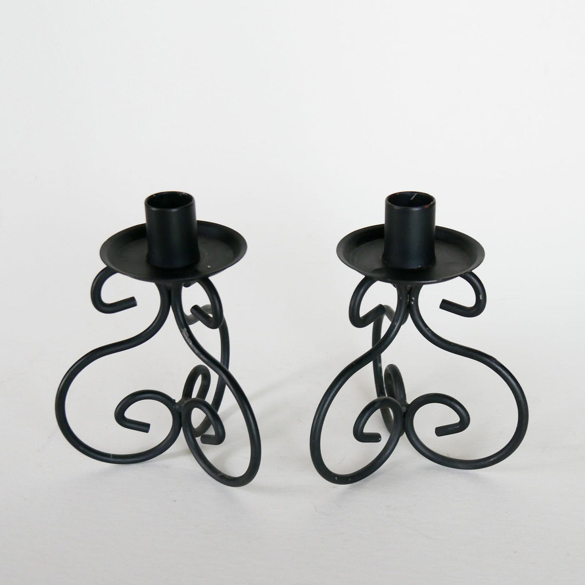 Black Metal Candlestick Holders, Vintage Metal Candle Holder, VIntage Metal Candlestick Decor, Vintage Ornate metal Candleholders