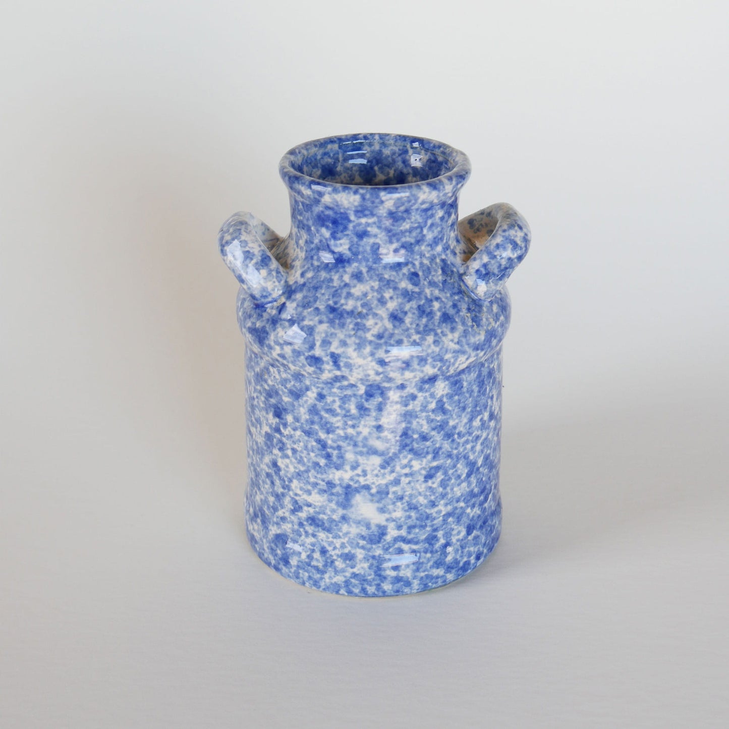 Vintage Blue and White Swirl Milk Can Utensil Holder, Vintage Farmhouse Milk Can DEcor, Vintage Blue and White DEcor, Vintage Farmhouse Kitchen, Vintage Swirl Milk Can, Vintage Small Milk Can Spoon Holder