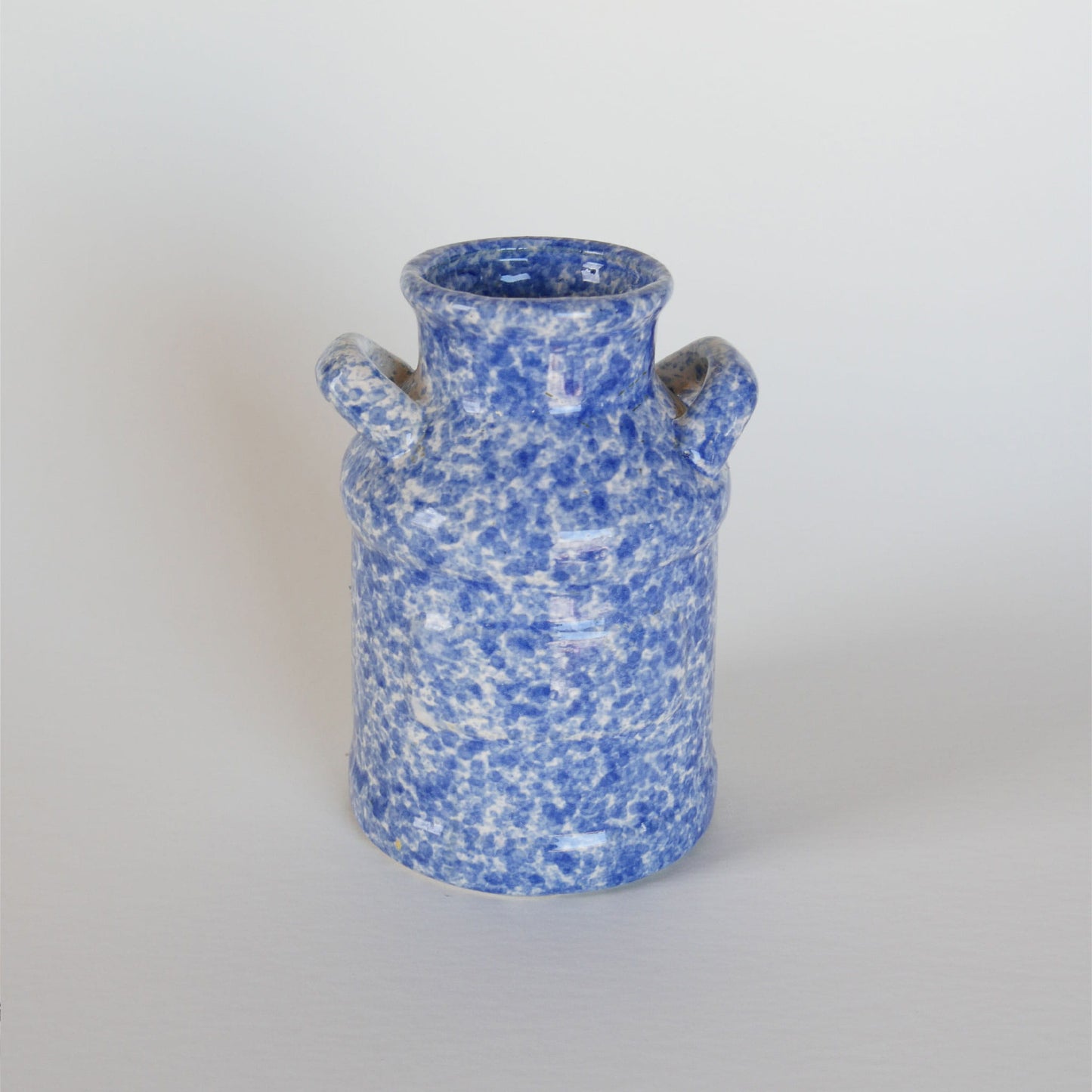 Vintage Blue and White Swirl Milk Can Utensil Holder, Vintage Farmhouse Milk Can DEcor, Vintage Blue and White DEcor, Vintage Farmhouse Kitchen, Vintage Swirl Milk Can, Vintage Small Milk Can Spoon Holder