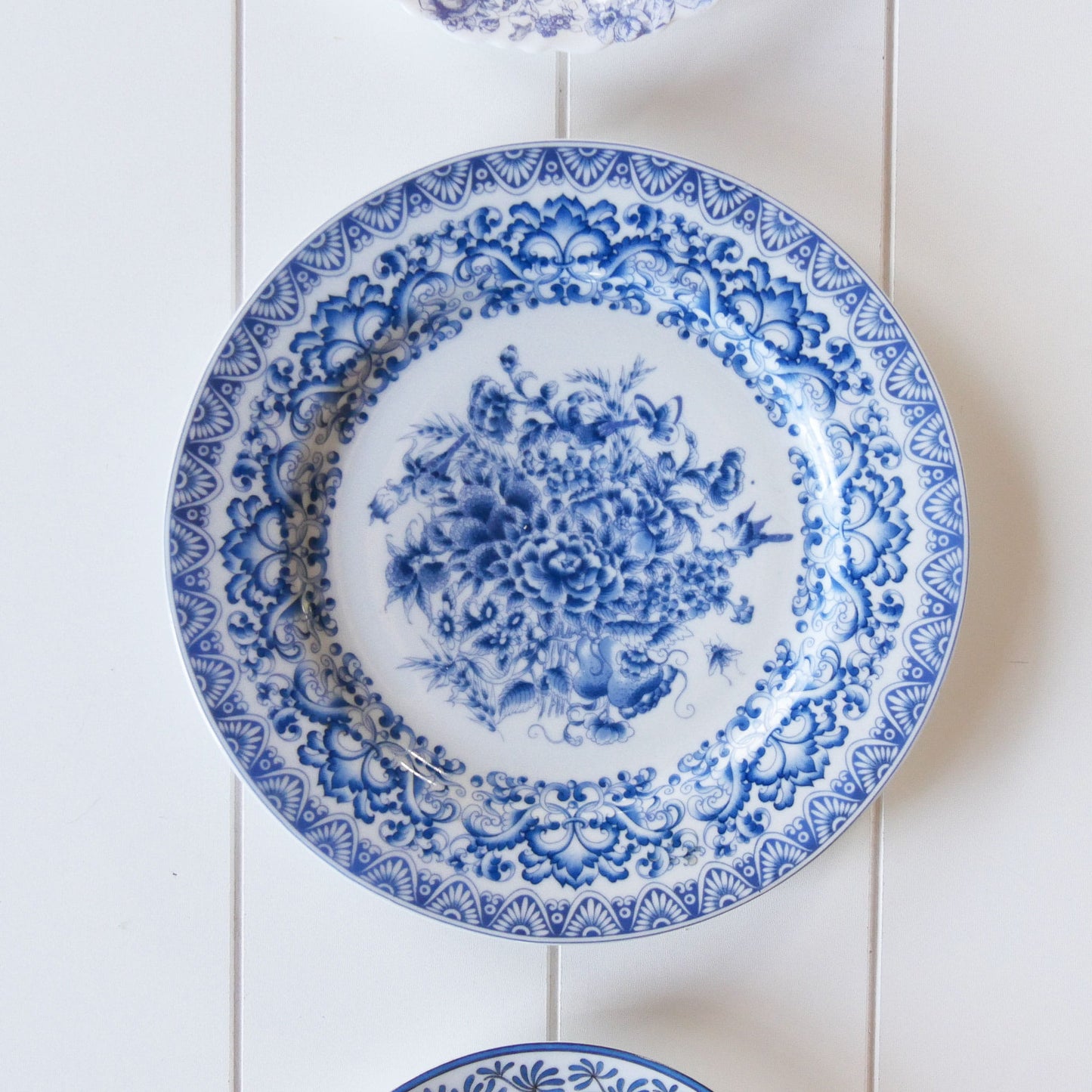 Vintage Blue and White Plate Gallery Wall Set, Blue and White Decorative Plate Wall, Vintage Plate Wall, Vintage Gallery Plate Wall