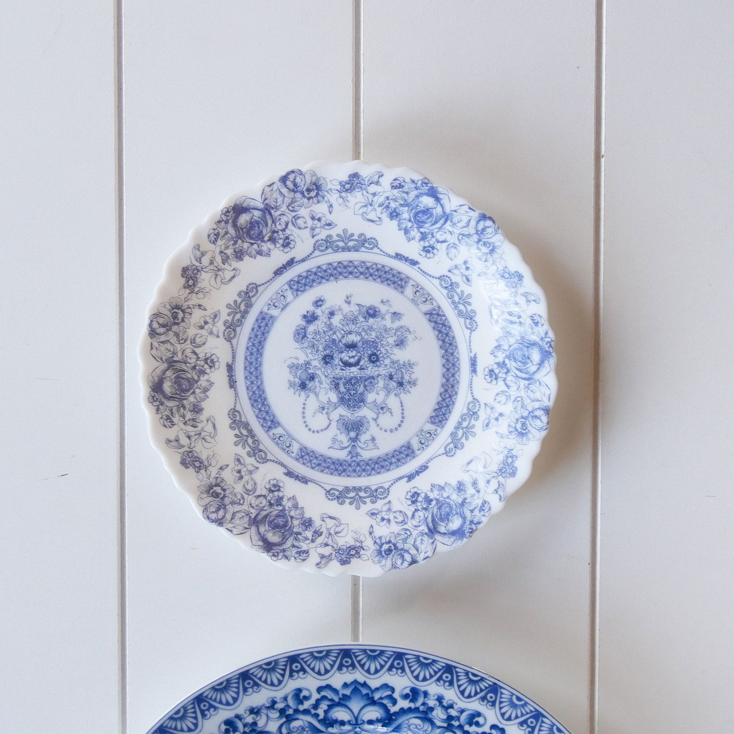 Vintage Blue and White Plate Gallery Wall Set, Blue and White Decorative Plate Wall, Vintage Plate Wall, Vintage Gallery Plate Wall