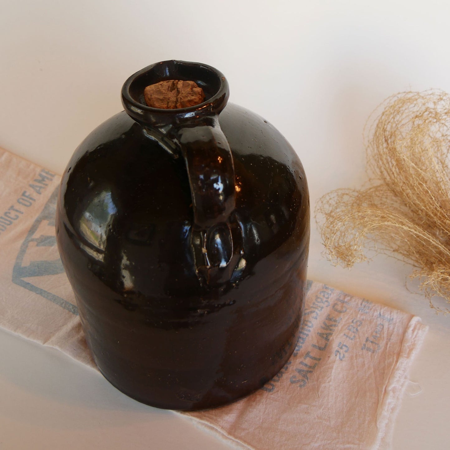 Glazed Brown Stoneware with Handle and Cork, Brown Glazed Handled Crock and Cork, Vintage Farmhouse Decor, Vintage Farmhouse Kitchen Decor, Vintage Crocks