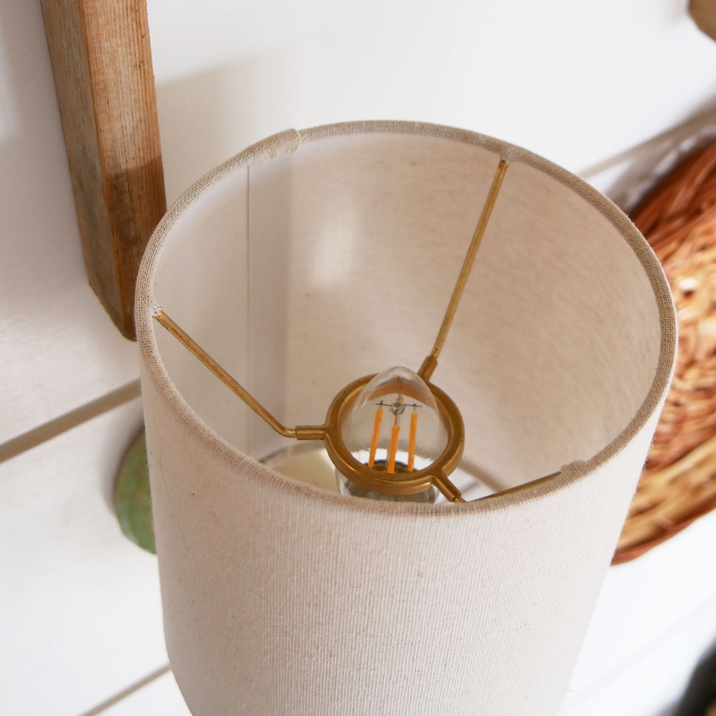 Ceramic Hand Painted Floral Wall Sconce and Linen Shade, Vintage Hand Painted Light Sconce, Hand Painted Wall Sconce, Vintage Wall Sconce, Vintage Cottage Wall Light