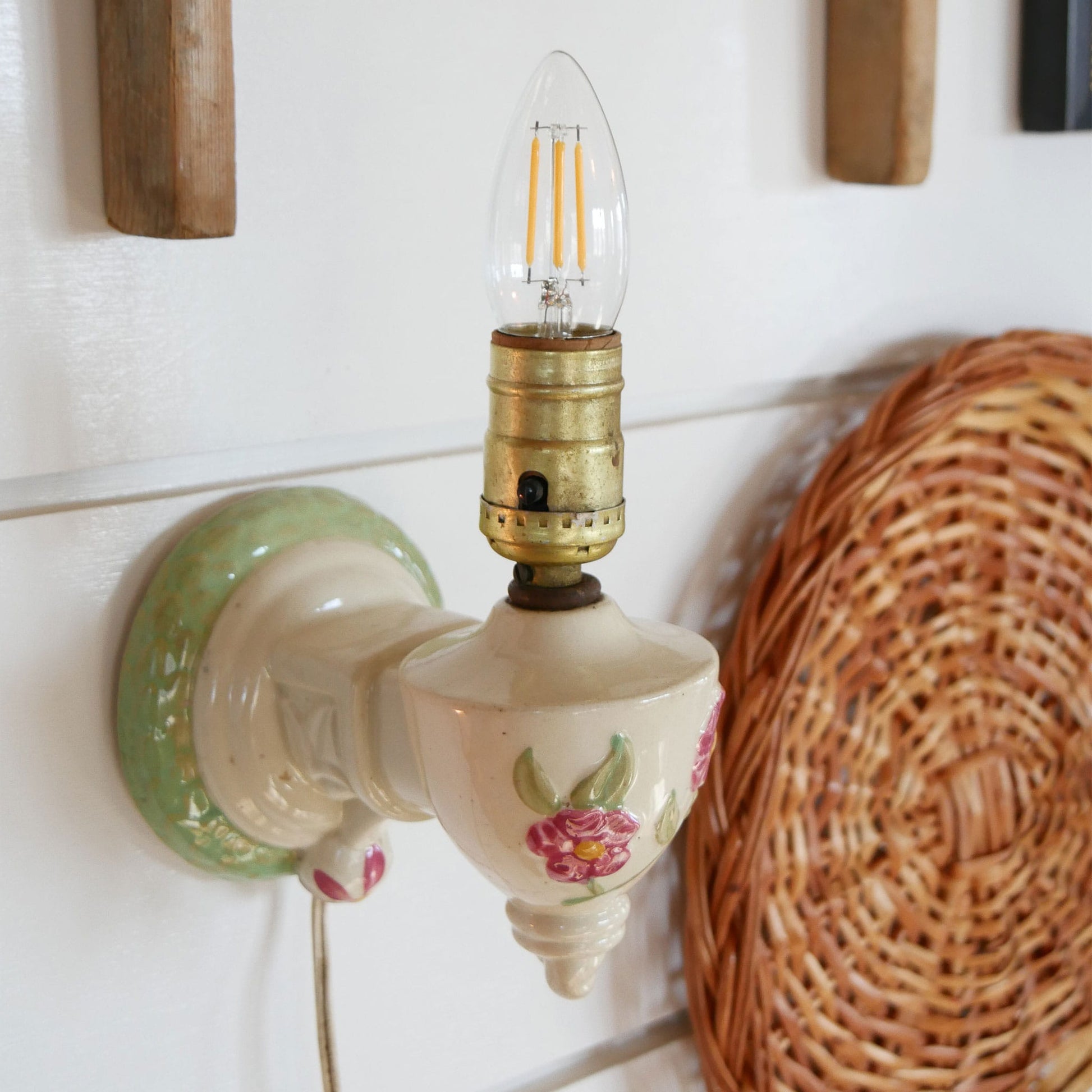 Ceramic Hand Painted Floral Wall Sconce and Linen Shade, Vintage Hand Painted Light Sconce, Hand Painted Wall Sconce, Vintage Wall Sconce, Vintage Cottage Wall Light