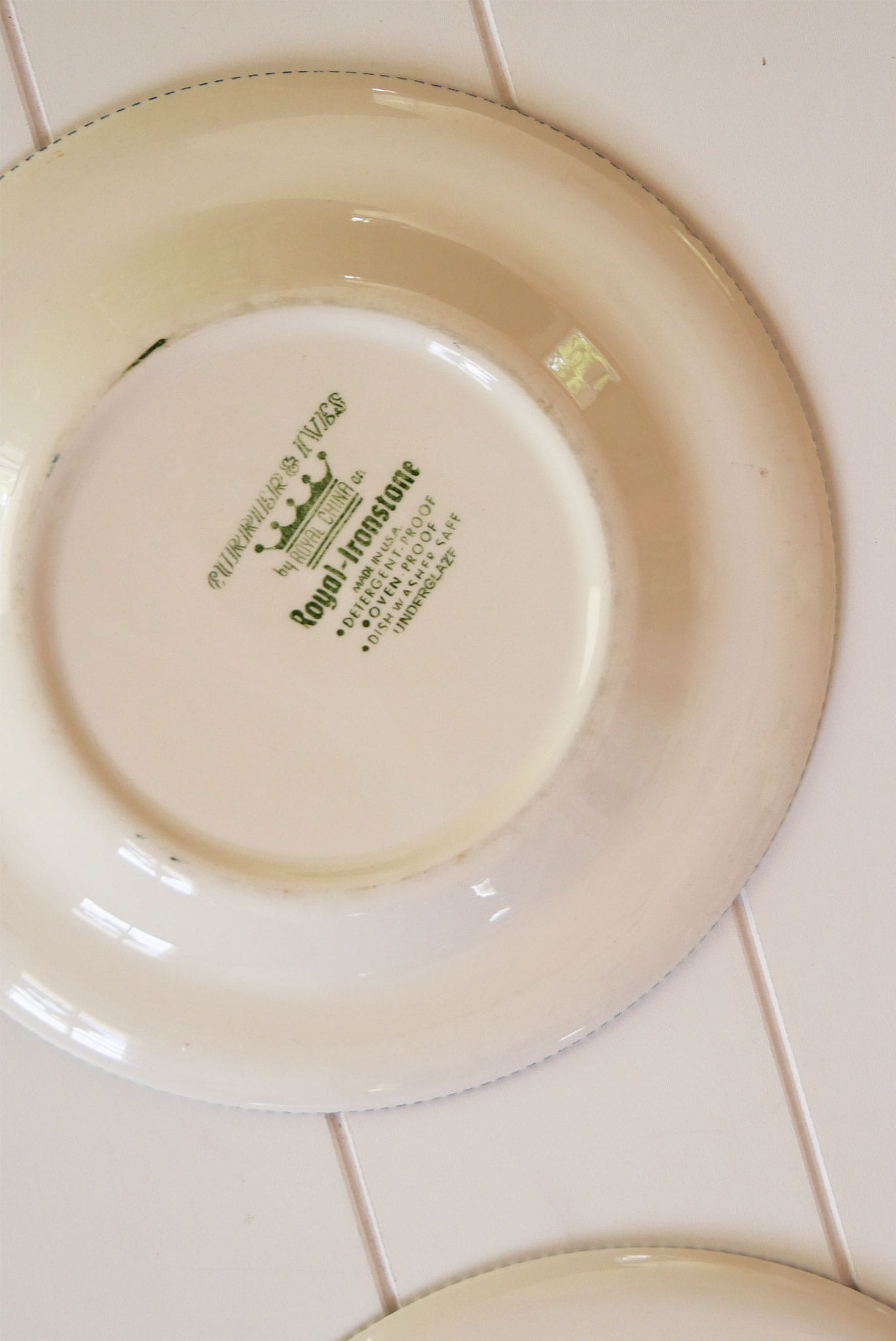 Vintage Currier and Ives Dinner Plate, Vintage Blue and White Decorative Plate, Vintage Blue White Currier and Ives Plate, Vintage Harvest Plates, VIntage Farmhouse Plates, Vintage Blue Farmhouse Plates