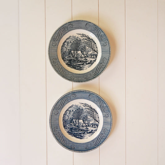 Vintage Currier and Ives Dinner Plate, Vintage Blue and White Decorative Plate, Vintage Blue White Currier and Ives Plate, Vintage Harvest Plates, VIntage Farmhouse Plates, Vintage Blue Farmhouse Plates