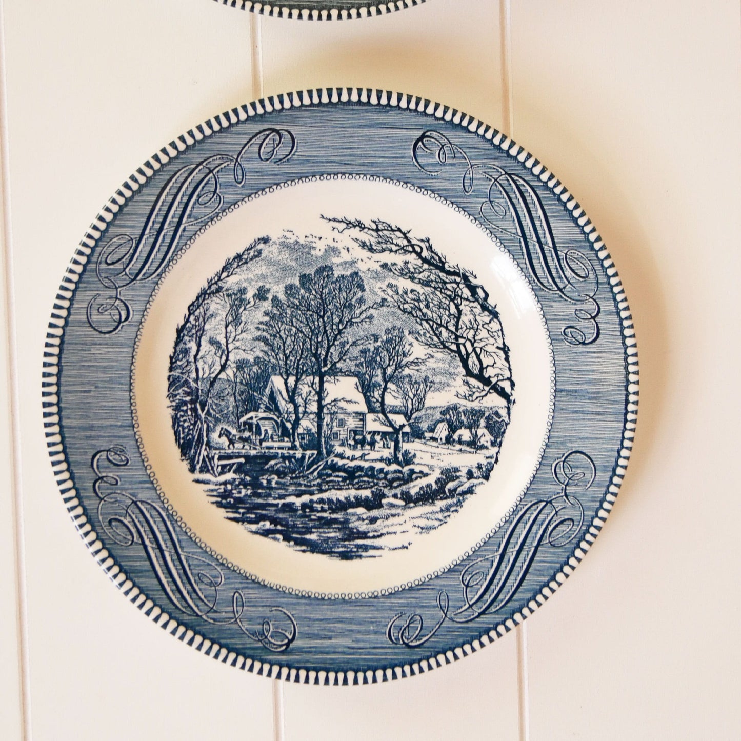 Vintage Currier and Ives Dinner Plate, Vintage Blue and White Decorative Plate, Vintage Blue White Currier and Ives Plate, Vintage Harvest Plates, VIntage Farmhouse Plates, Vintage Blue Farmhouse Plates