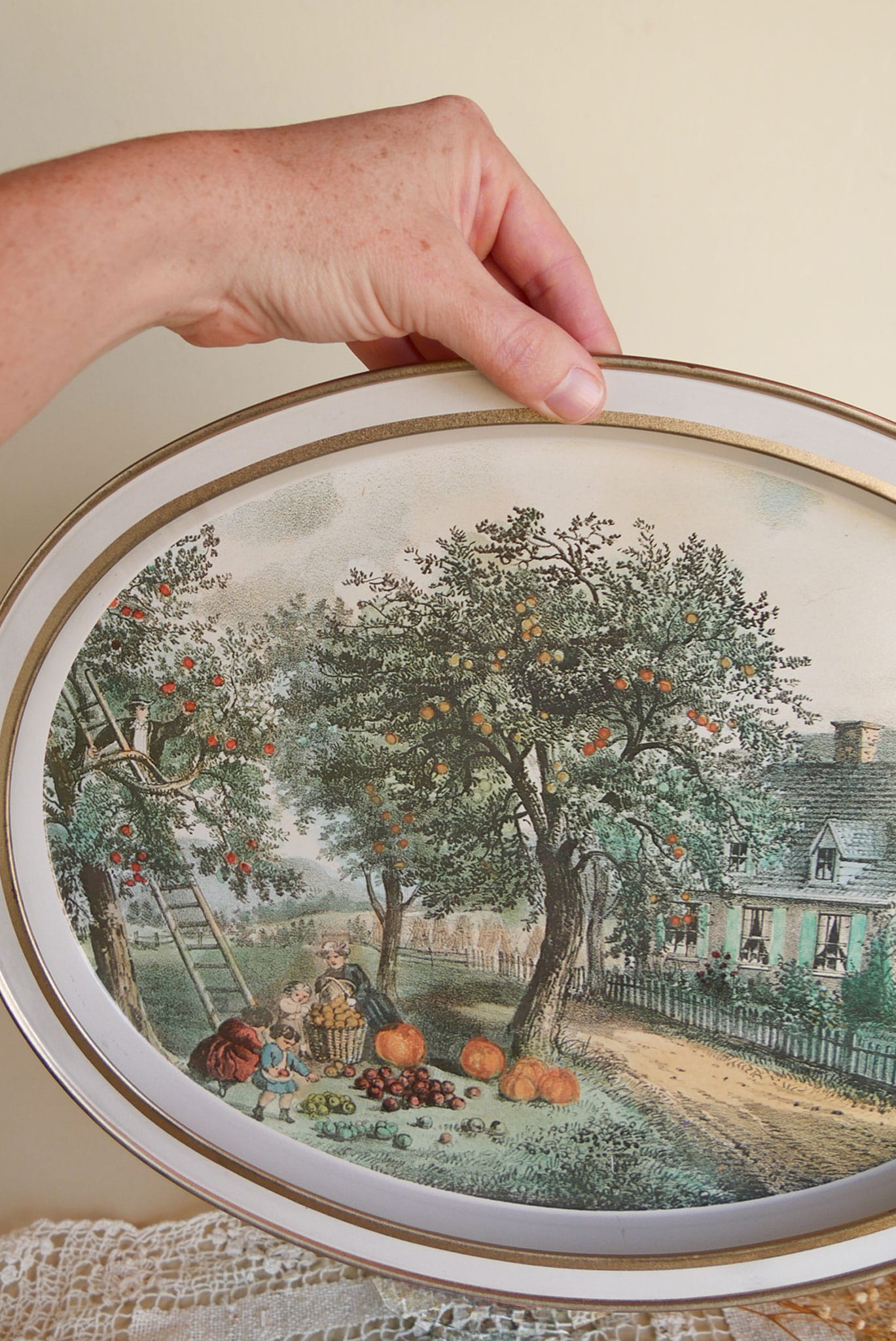 Vintage Currier & Ives 'The American Homestead, Autumn' Oval Metal Tray, Vintage Farmhouse Decor, Farmhouse Kitchen Decor, Currier and Ives Tray