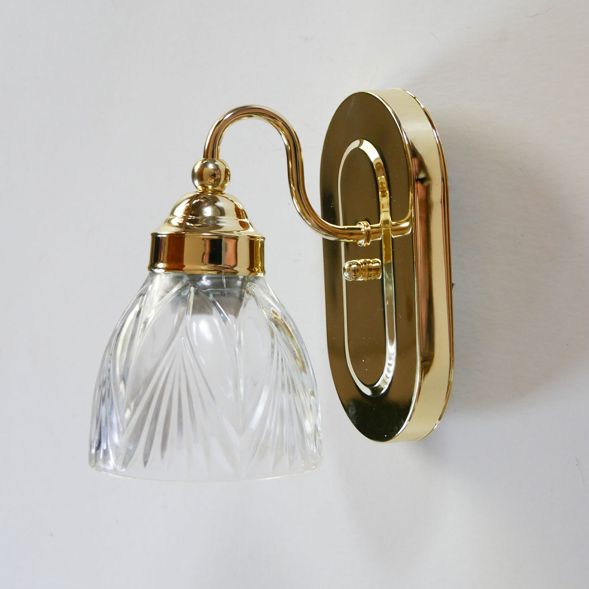 Vintage Gold Wall Sconce with Cut Glass Shade, Vintage Wall Sconce, Vintage Gold Wall Light, Cottagecore Wall Light, Gold Vintage Wall Light