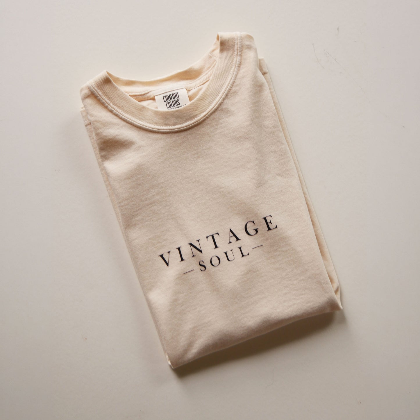Vintage Soul Sweatshirt, Vintage Soul Ivory Tee, Vintage Soul Saying Shirt, Vintage Saying shirt, Vintage Soul Green Tee, Vintage Soul Green Sweatshirt, Vintage Saying Relaxed Fit Tee, Vintage Saying Relxed Fit Shirt, Vintage Saying Relxed Fit Tshirt, Comfort Colors Vintage Tee
