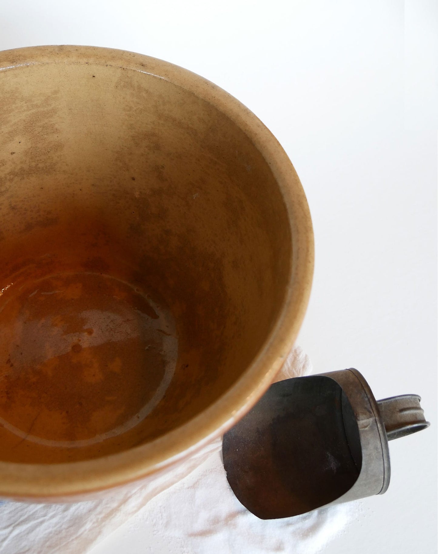 Klaham'rd Ovenware 1940's Watt Pottery Mixing Bowl Vintage Farmhouse Pottery Vintage Farmhouse Stoneware Vintage Primitive Pottery Vintage Farmhouse Bowls
