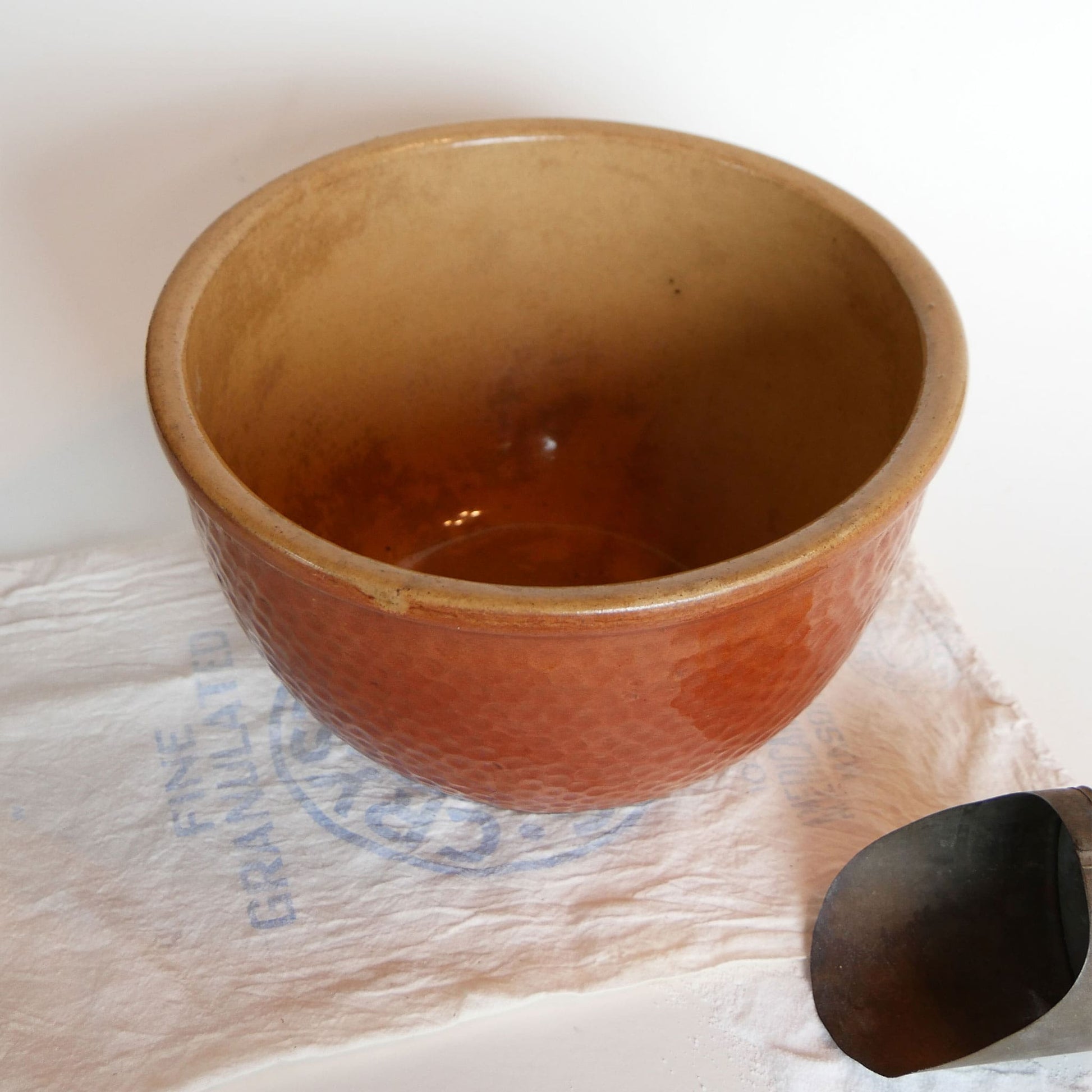 Klaham'rd Ovenware 1940's Watt Pottery Mixing Bowl Vintage Farmhouse Pottery Vintage Farmhouse Stoneware Vintage Primitive Pottery Vintage Farmhouse Bowls