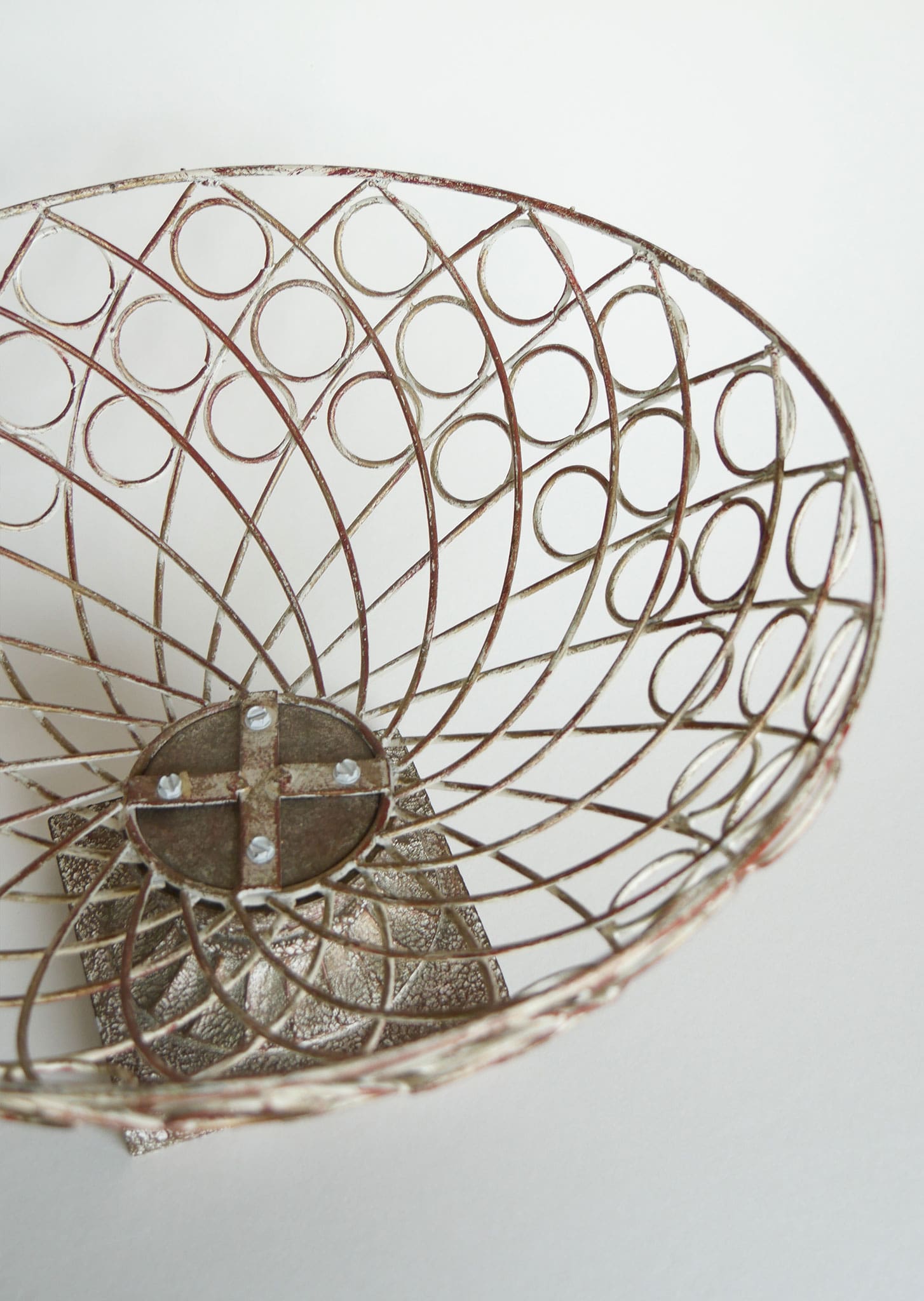 Large Chippy White Metal Pedestal Basket Vintage Shappy Chic Fruit Bowl, Vintage Fruit Bowl, Vintage Chippy White Metal Basket Vintage Farmhouse Decor