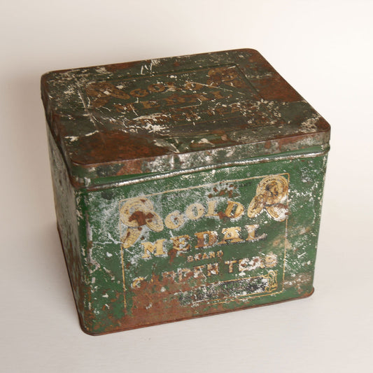 Large Vintage Gold Metal Garden Teas Green Tin, Vintage TEa Tins, Vintage Green Tins, LArge Rustic Green Tin Boxes, Vintage Tins, Primitive Green Tea Tins, Vintage Home Decor