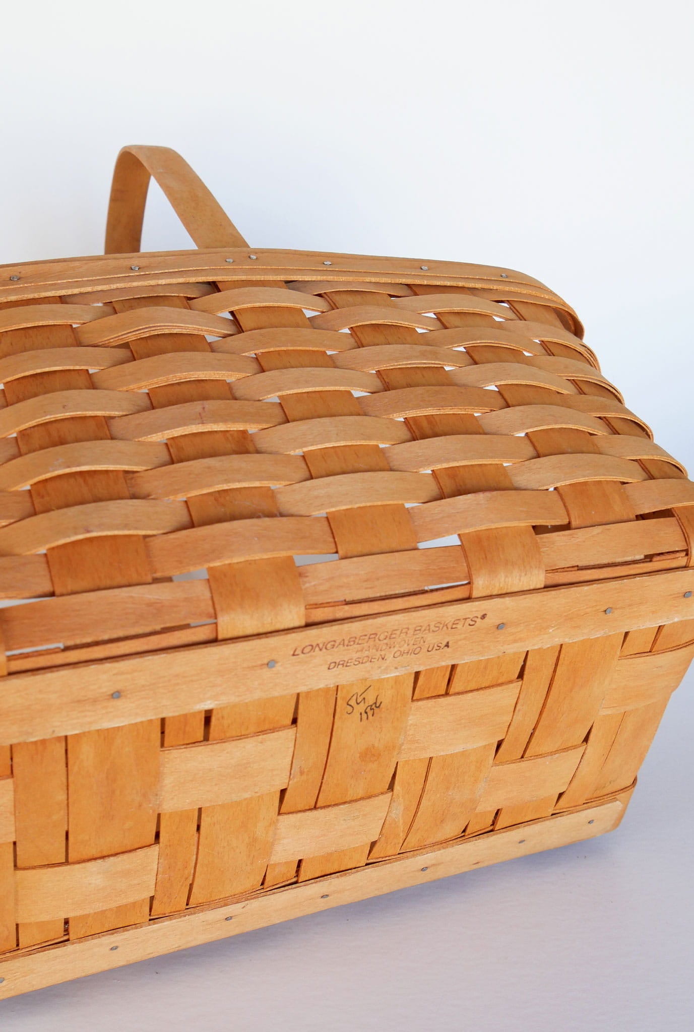 Longaberger Large Spring Basket, Vintage Longaberger Basket, Vintage Longaberger Market Basket, Vintage Wicker Basket Decor, Vintage Wicker Decor