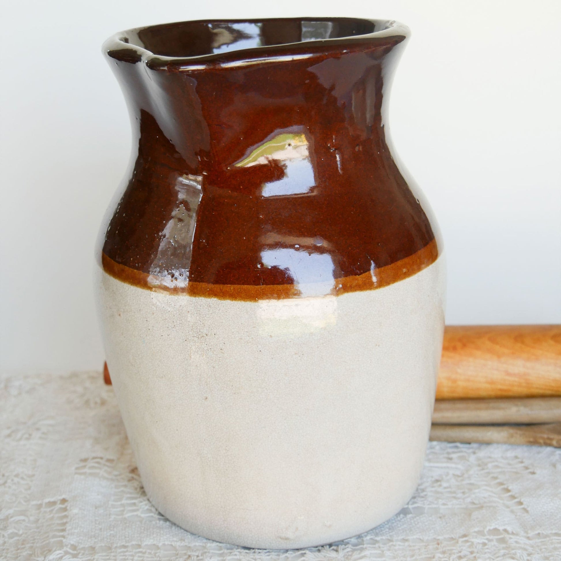 Large Vintage Two-Tone Pottery Stoneware Pitcher, Roseville Pitcher Made in USA Vintage Farmhouse Pottery Pitcher, Vintage Farmhouse Stoneware 