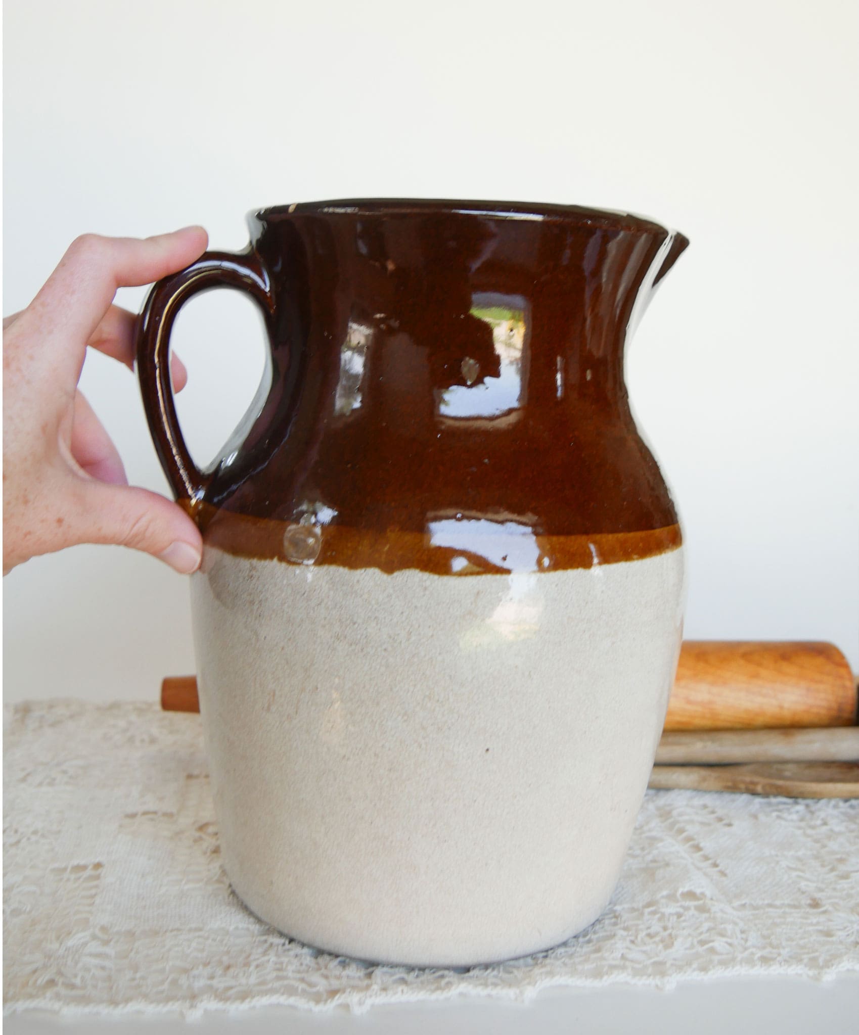 Large Vintage Two-Tone Pottery Stoneware Pitcher, Roseville Pitcher Made in USA Vintage Farmhouse Pottery Pitcher, Vintage Farmhouse Stoneware 