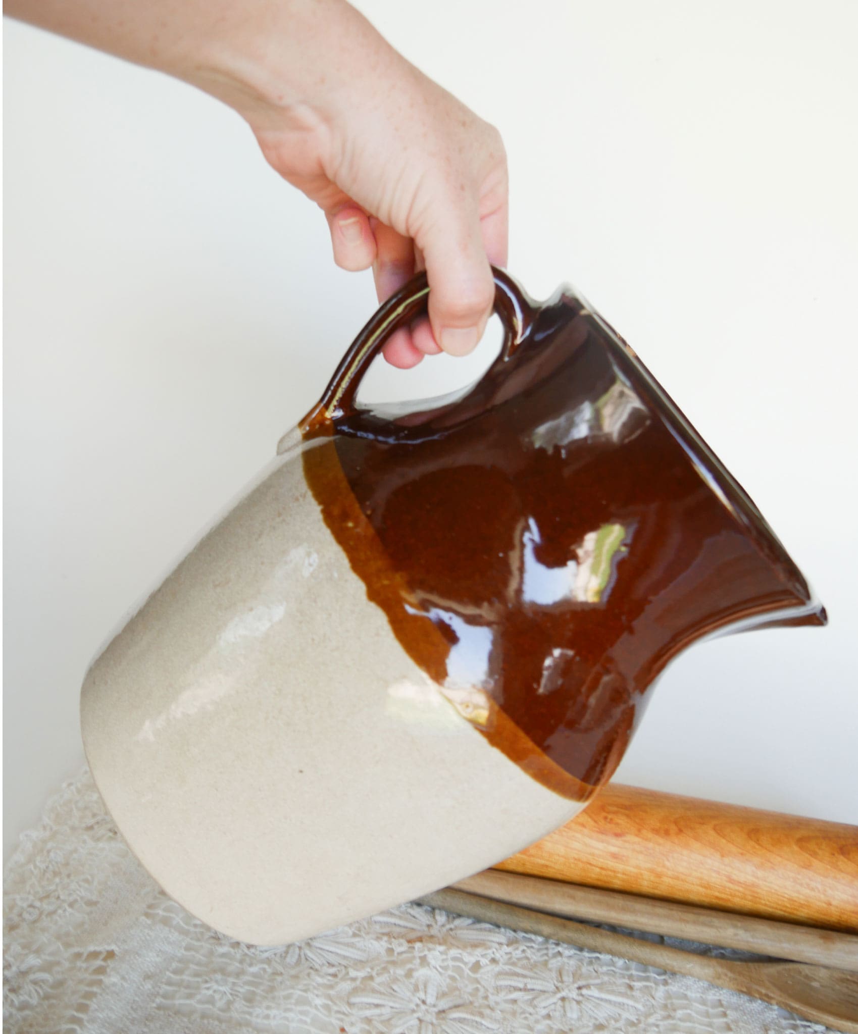 Large Vintage Two-Tone Pottery Stoneware Pitcher, Roseville Pitcher Made in USA Vintage Farmhouse Pottery Pitcher, Vintage Farmhouse Stoneware 