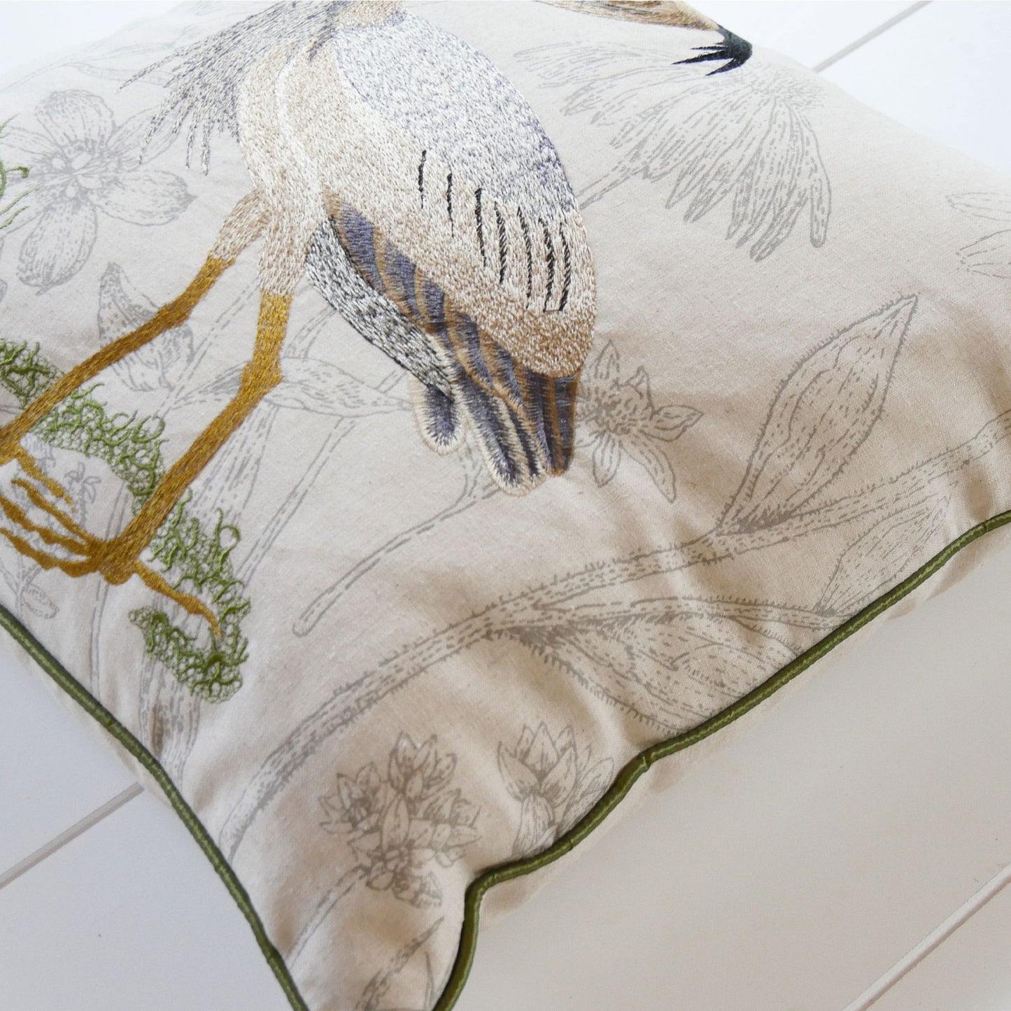 Vintage Linen Heron Accent Pillow, Vintage Linen Heron Throw Pillow, Vintage Bird Pillow, Vintage Bird Pillow, Heron Bird Pillow, Crane Bird Pillow, Stork Bird Pillow