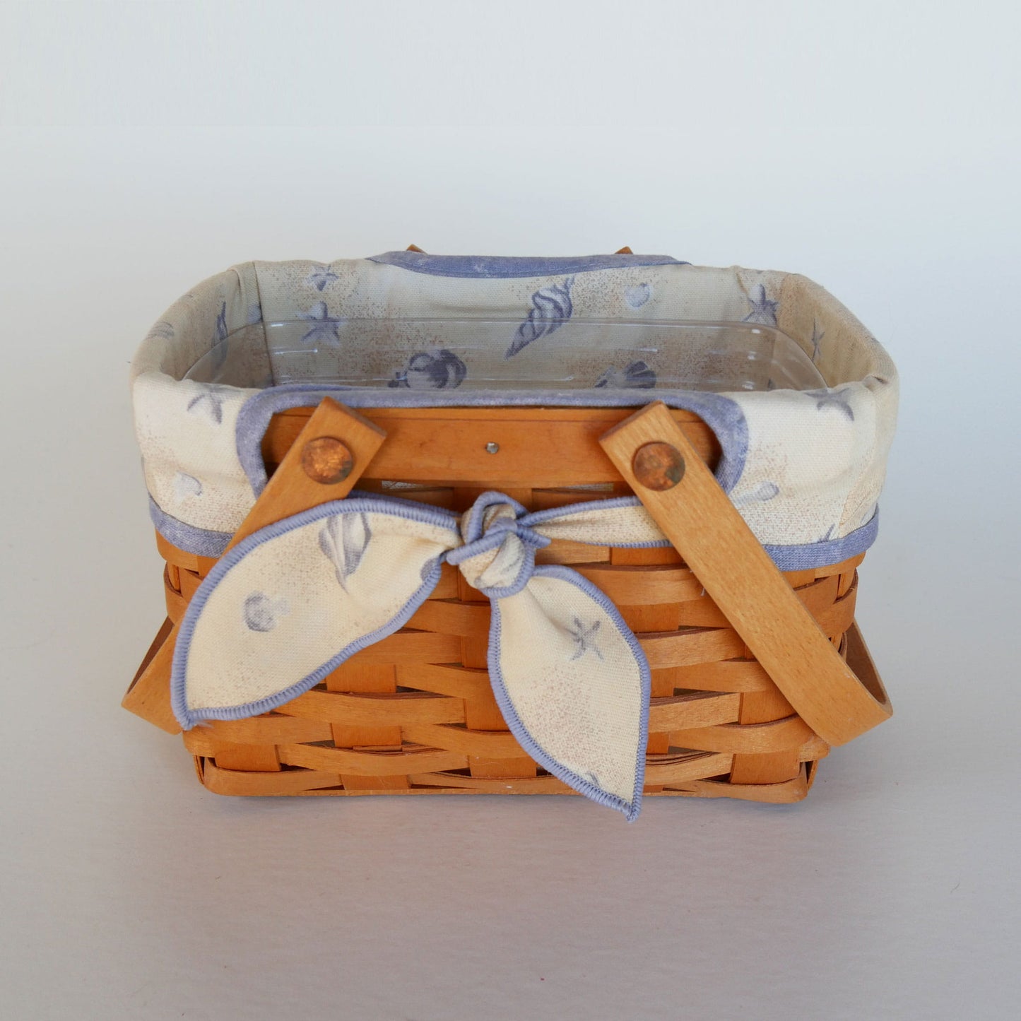 Longaberger Seashell Basket with Fabric Liner, Vintage Longaberger Beach Basket, Vintage Longaberger Nautical Basket, Vintage Nautical Wicker Decor, Vintage Longaberger Market Basket, Vintage Longaberger Picnic Basket, Vintage Picnic Basket, Vintage Wicker Decor