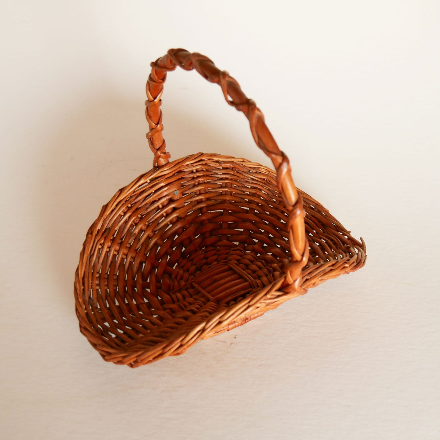 Mini Harvest Basket, Small Vintage Gathering Basket, Vintage Farmhouse Basket, Vintage Cottage Basket, Vintage Cottagecore Basket, Vintage Baskets, Vintage Handle Baskets