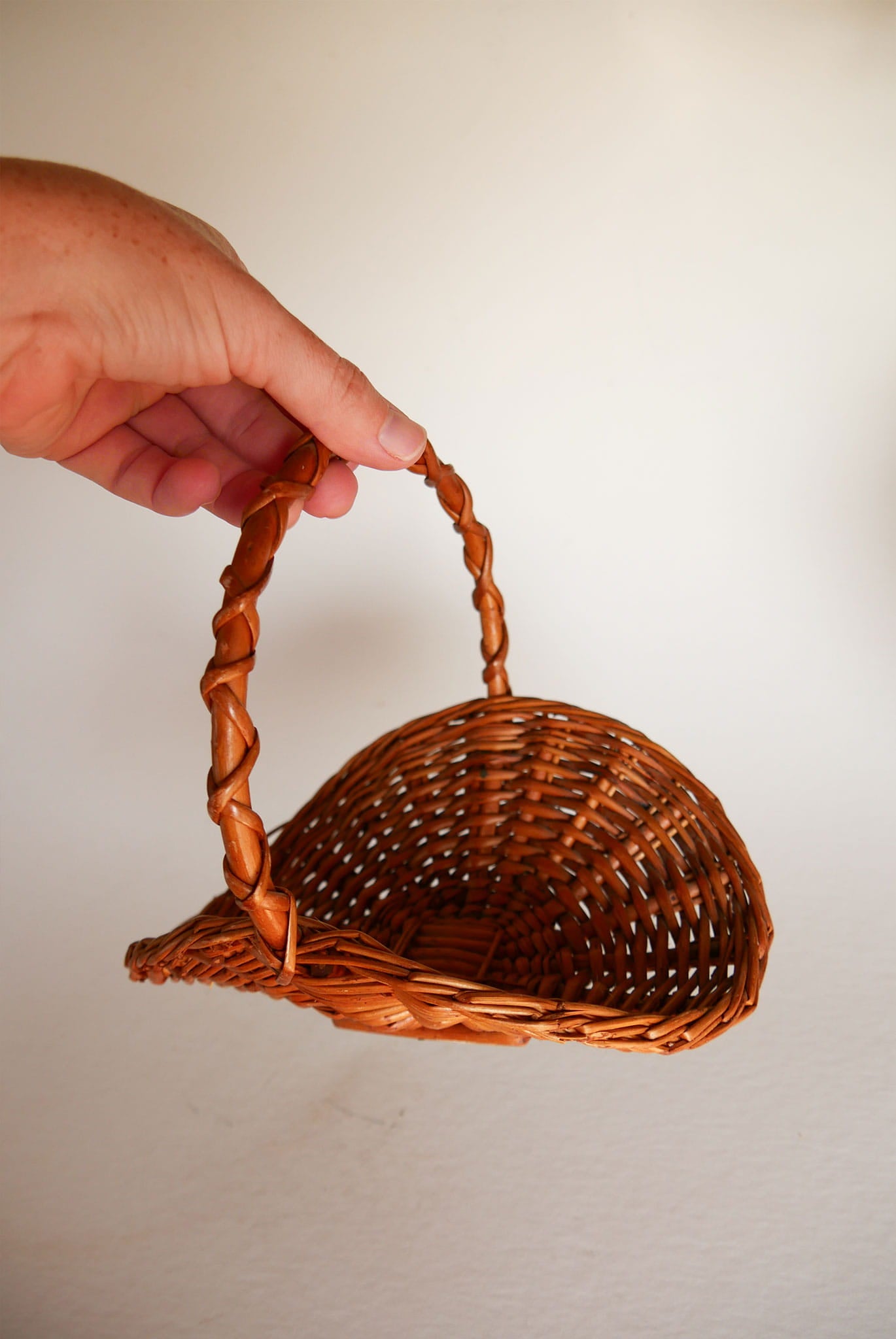 Mini Harvest Basket, Small Vintage Gathering Basket, Vintage Farmhouse Basket, Vintage Cottage Basket, Vintage Cottagecore Basket, Vintage Baskets, Vintage Handle Baskets