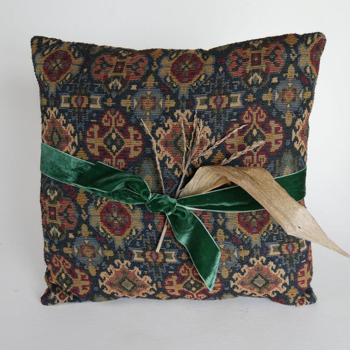 Vintage Navy and Red Tapestry Pillow, Vintage Tapestry Decor, Vintage Tapestry Pillow, Navy Pattern Pillow, Vintage Navy Tapestry Pillow