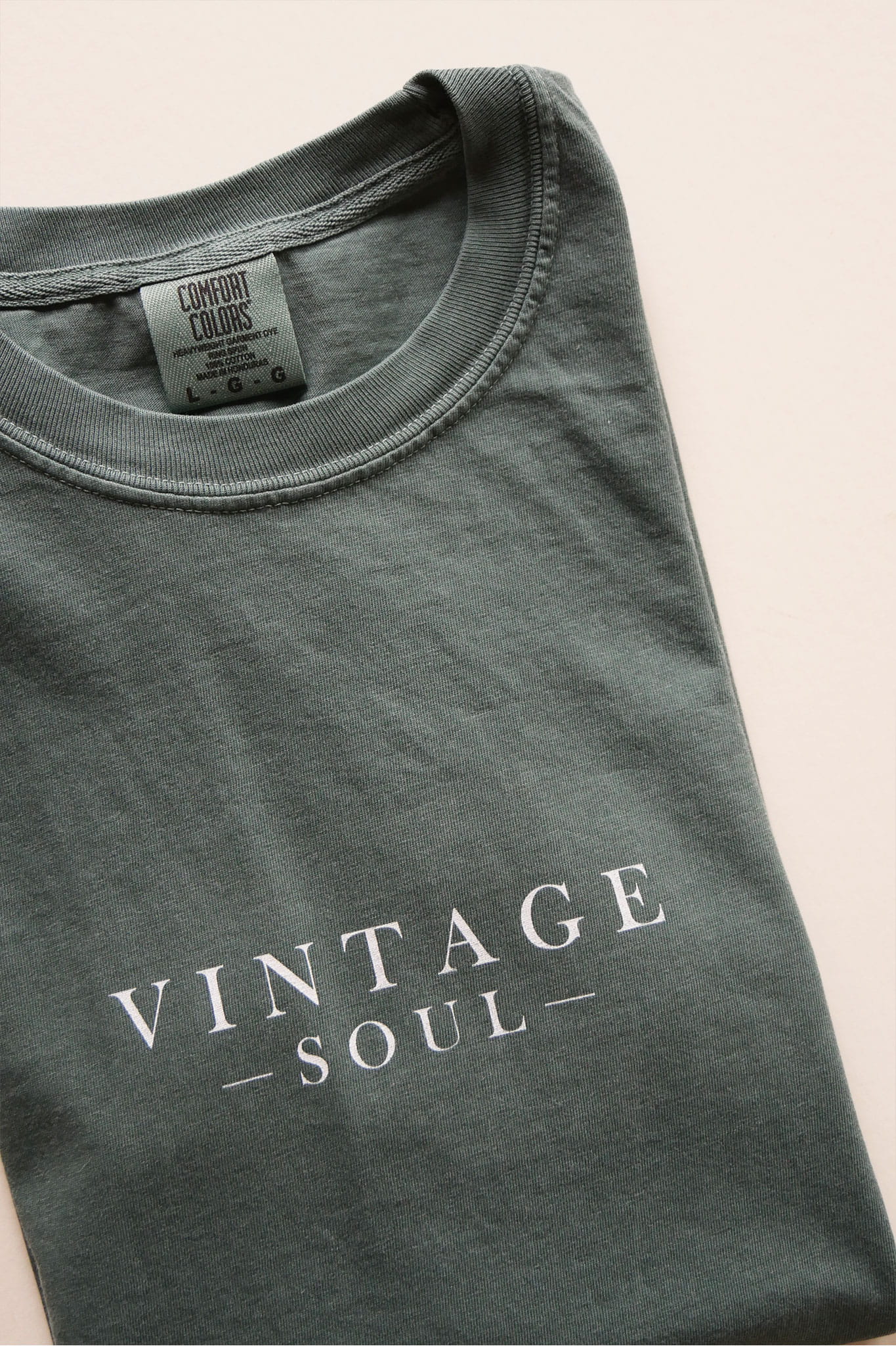 Vintage Soul Sweatshirt, Vintage Soul Ivory Tee, Vintage Soul Saying Shirt, Vintage Saying shirt, Vintage Soul Green Tee, Vintage Soul Green Sweatshirt, Vintage Saying Relaxed Fit Tee, Vintage Saying Relxed Fit Shirt, Vintage Saying Relxed Fit Tshirt, Comfort Colors Vintage Tee