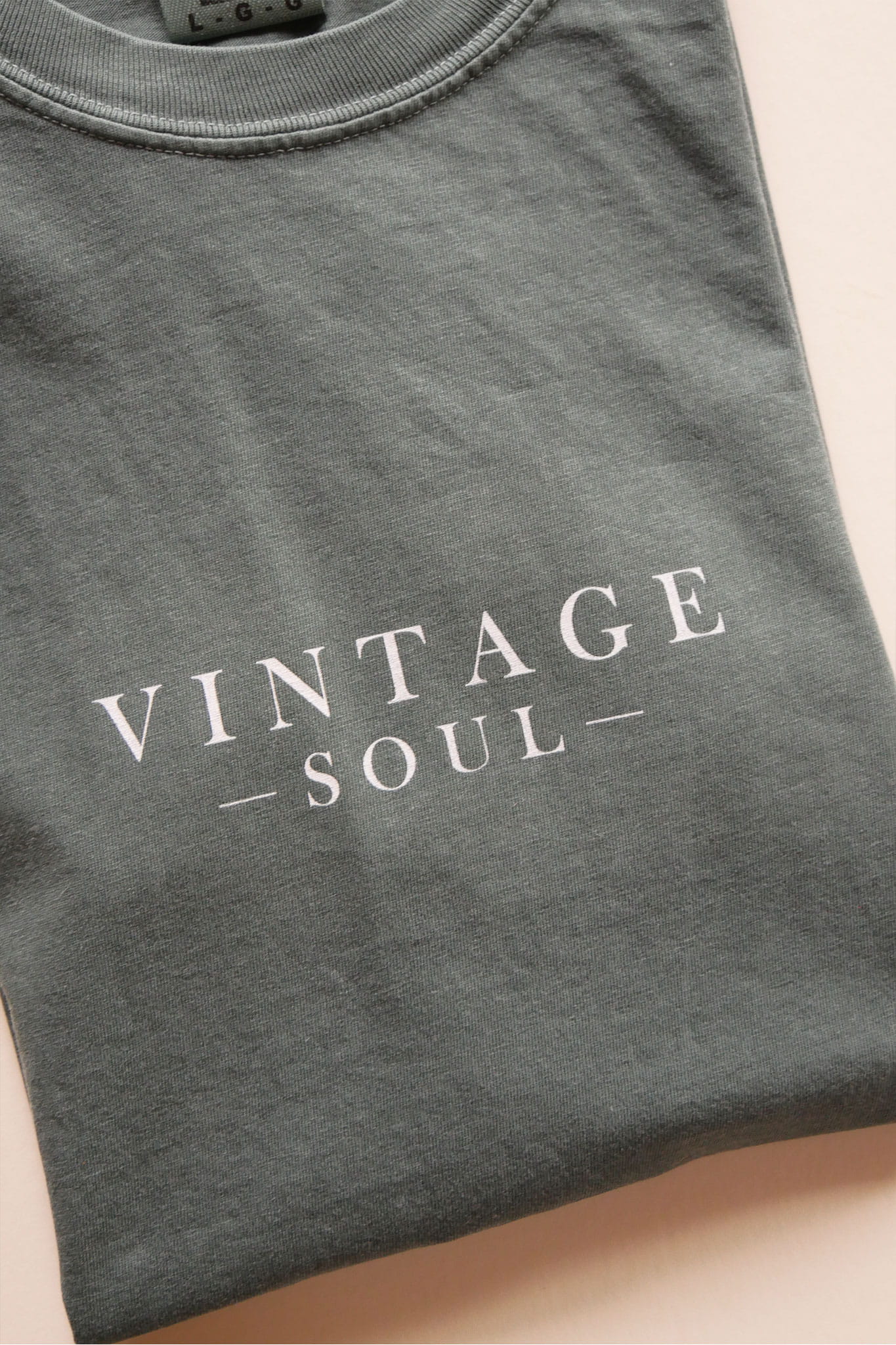 Vintage Soul Sweatshirt, Vintage Soul Ivory Tee, Vintage Soul Saying Shirt, Vintage Saying shirt, Vintage Soul Green Tee, Vintage Soul Green Sweatshirt, Vintage Saying Relaxed Fit Tee, Vintage Saying Relxed Fit Shirt, Vintage Saying Relxed Fit Tshirt, Comfort Colors Vintage Tee