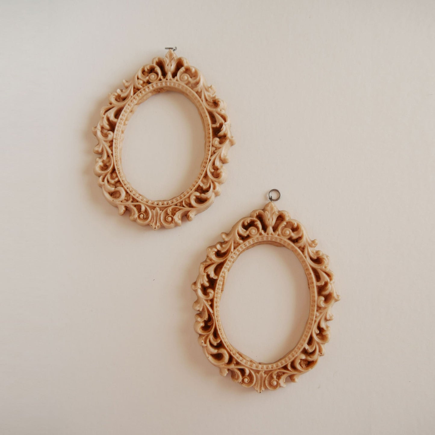 Ornate Oval Carved Frames, Vintage Stone Frames, Vintage Ivory Frames, Pair of Gallery Frames