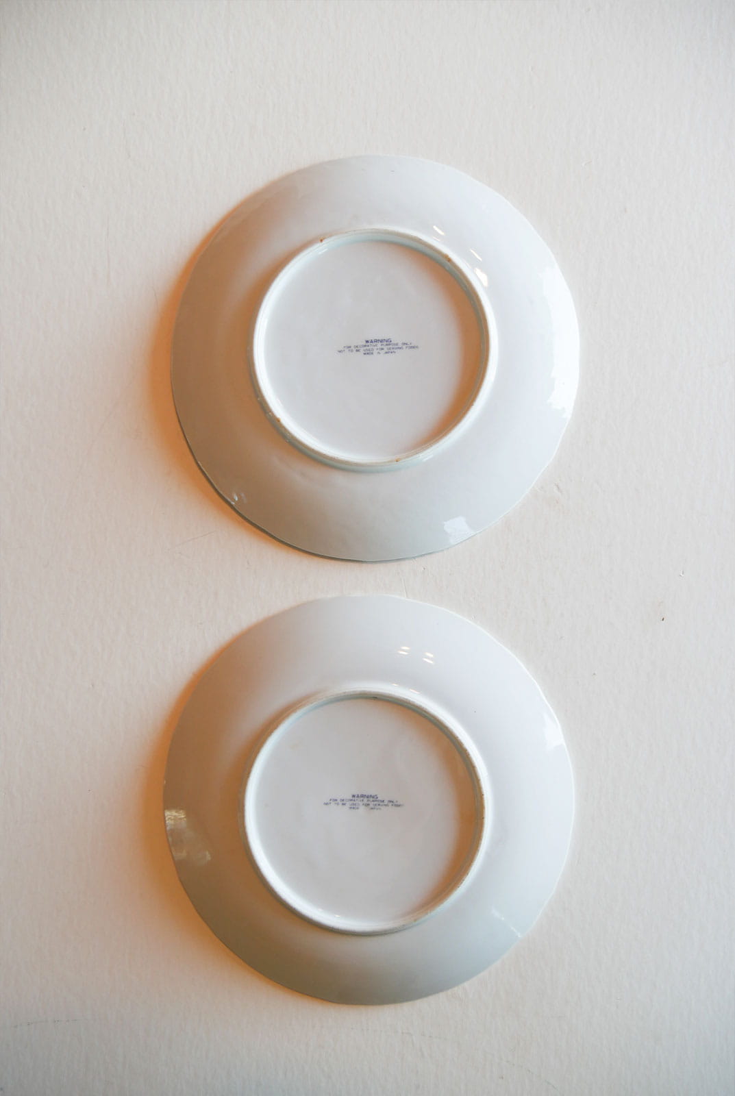 Pair of Vintage Currier & Ives Plates, Winter Scene, Blue and White Plates, Vintage Blue White Plate Decor, Vintage Winter Plate Decor, Vintage Currier and Ives Winter Scene DEcor