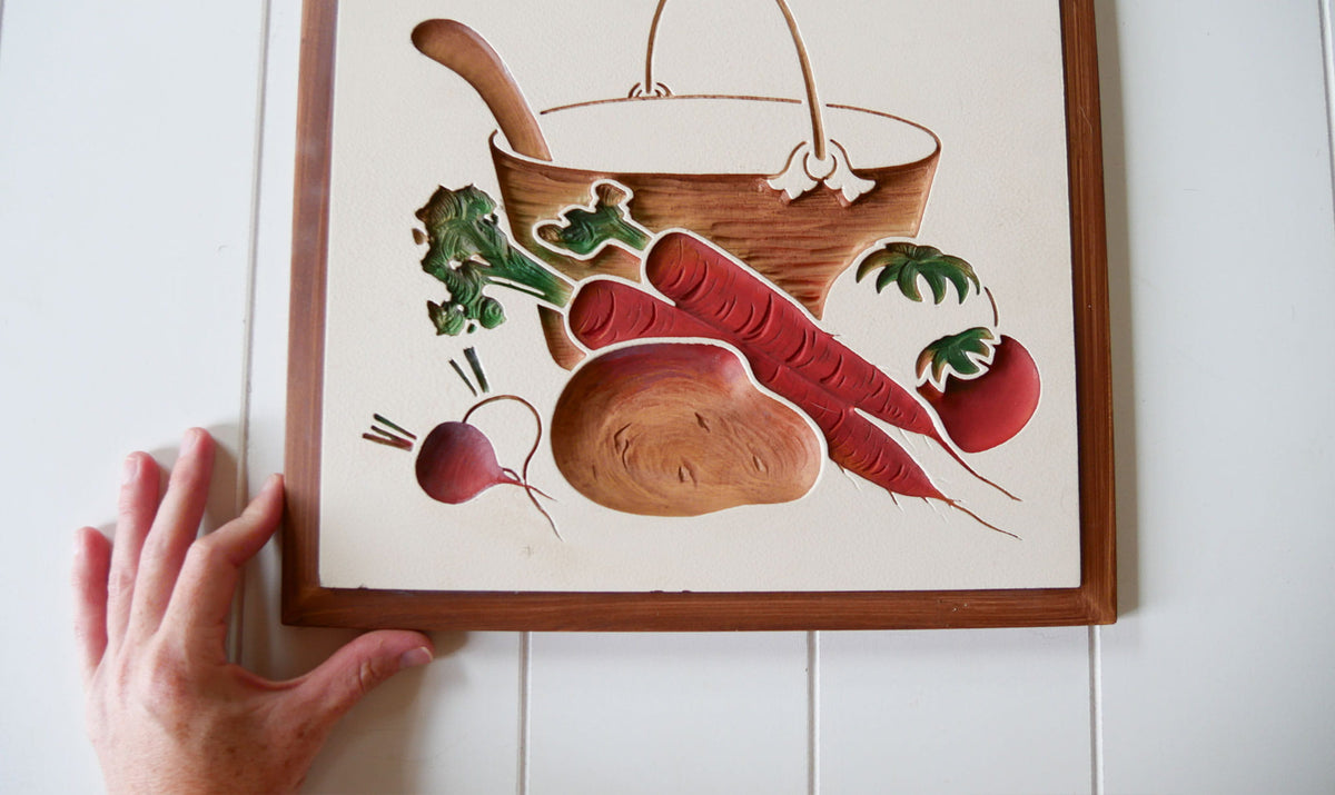 Pair of Vintage Chalkware Vegetable Garden Plaques, Farmhouse Garden Plaque, Vegetable Garden Wall Art, Vintage Garden Wall Art, Vintage Garden Plaque