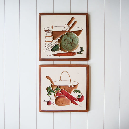 Pair of Vintage Chalkware Vegetable Garden Plaques, Farmhouse Garden Plaque, Vegetable Garden Wall Art, Vintage Garden Wall Art, Vintage Garden Plaque