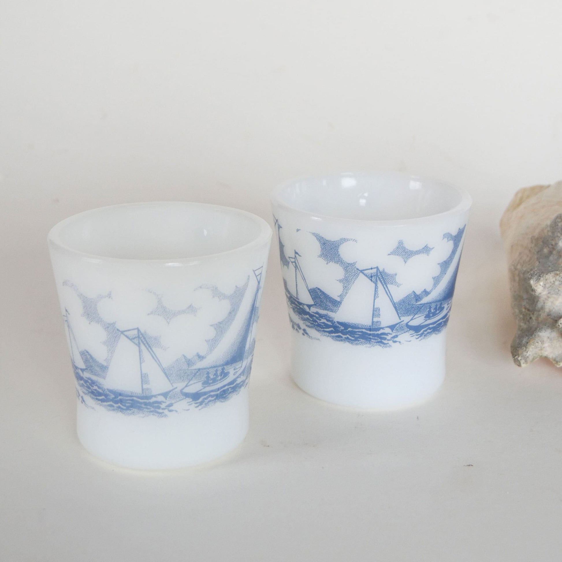 Pair of Vintage Glasbake Currier and Ives Sailboat Coffee Mugs, Vintage Currier and Ives Ship Mugs, Vintage Nautical Kitchen Decor, Vintage Nautical Decor