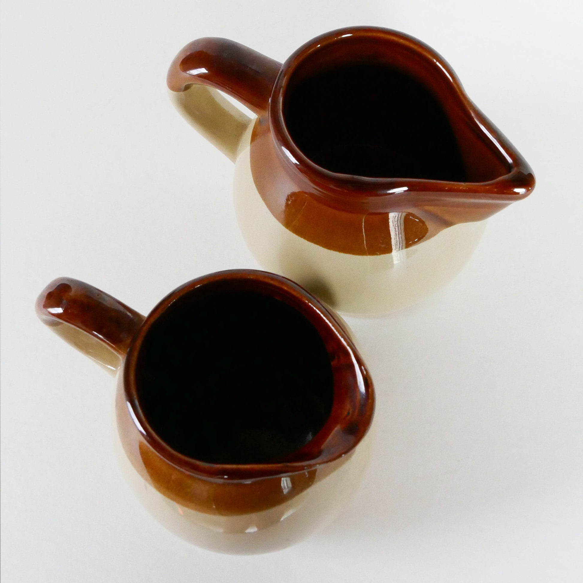 Pair of Vintage Two-Tone Stoneware Creamer Pitchers, Vintage Stoneware Creamers, Vintage Two Tone Creamer Set, Vintage Two Tone Cermanic Creamers, Vintage Farmhouse Stoneware, Vintage Home DEcor