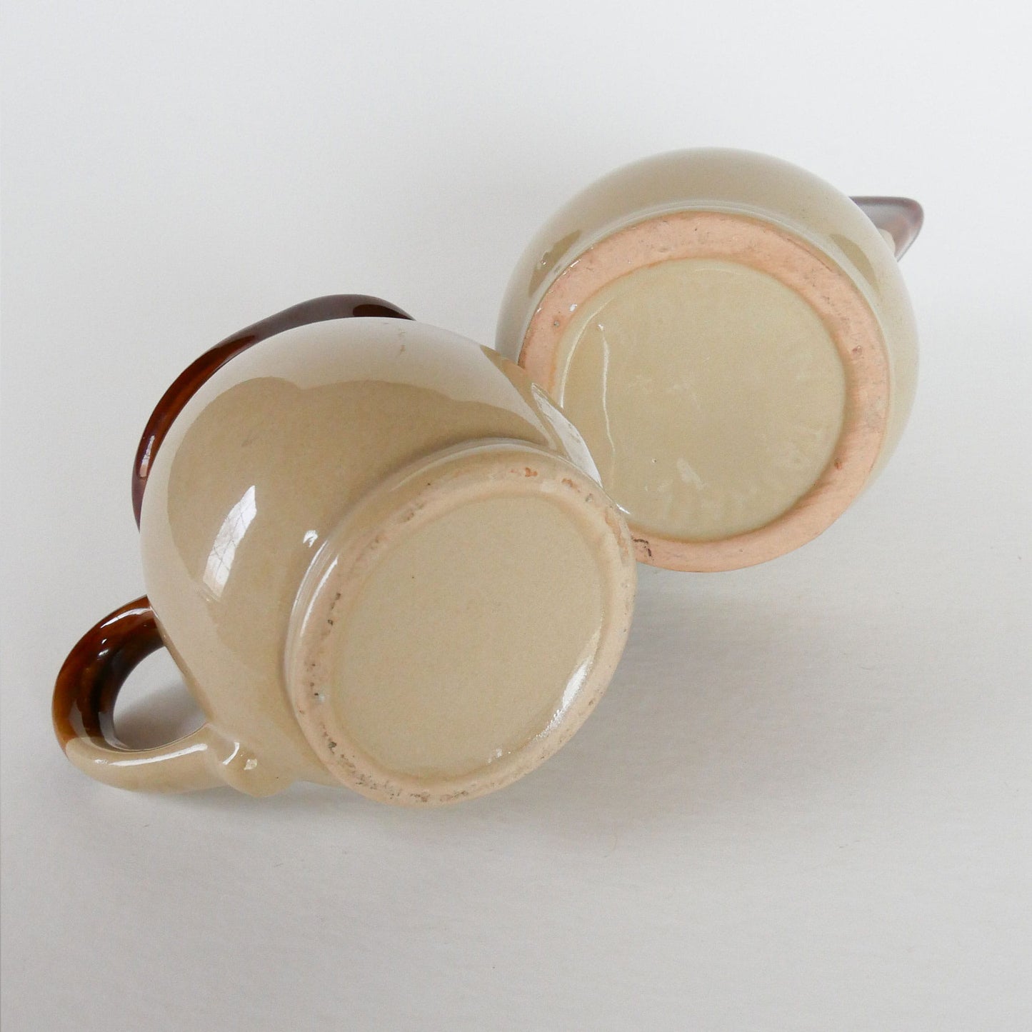 Pair of Vintage Two-Tone Stoneware Creamer Pitchers, Vintage Stoneware Creamers, Vintage Two Tone Creamer Set, Vintage Two Tone Cermanic Creamers, Vintage Farmhouse Stoneware, Vintage Home DEcor