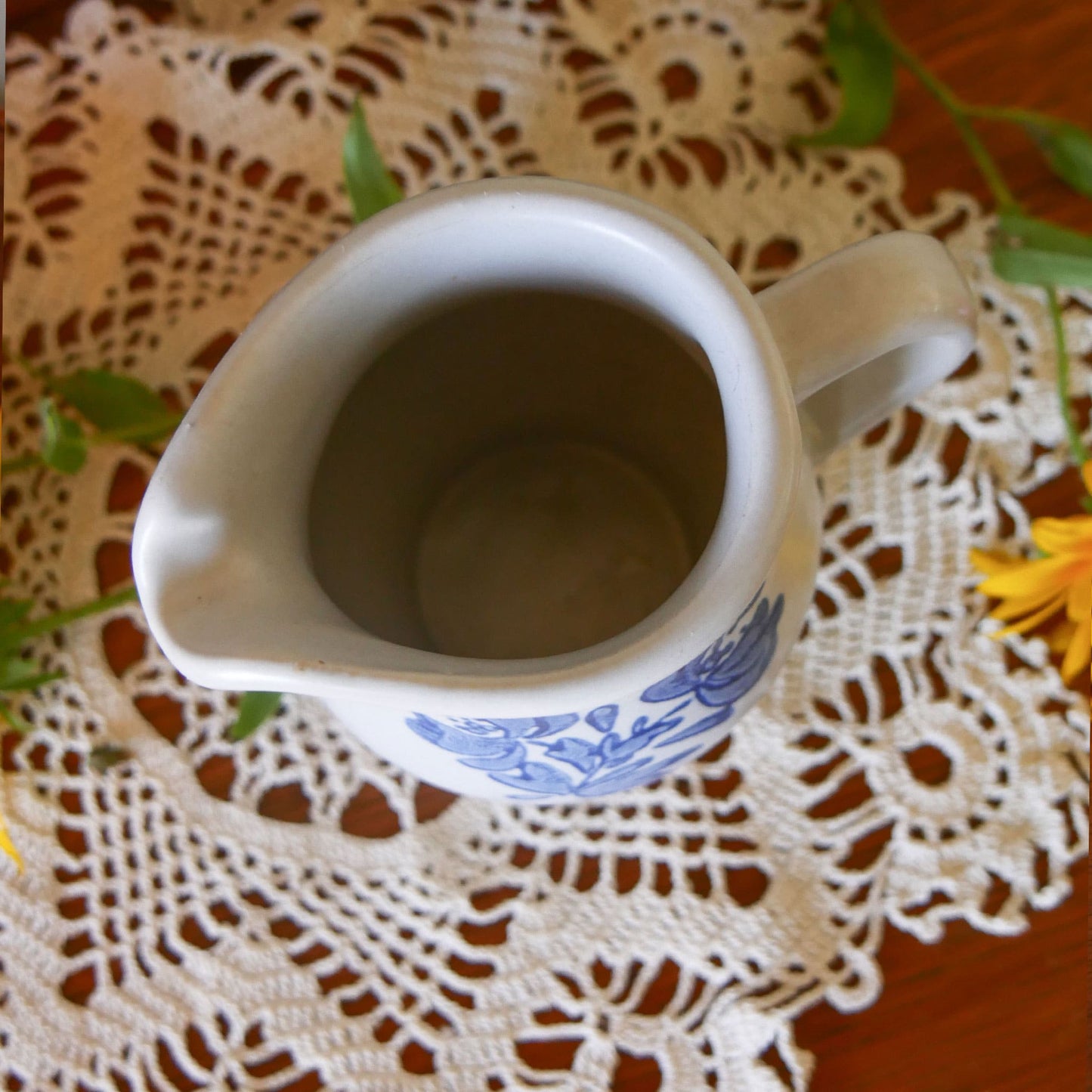 Pfaltzgraff Yorktown Creamer Pitcher, Vintage Farmhouse Stoneware with Cobalt Blue Design, Vintage Pfaltzgraff Yorktown Stoneware