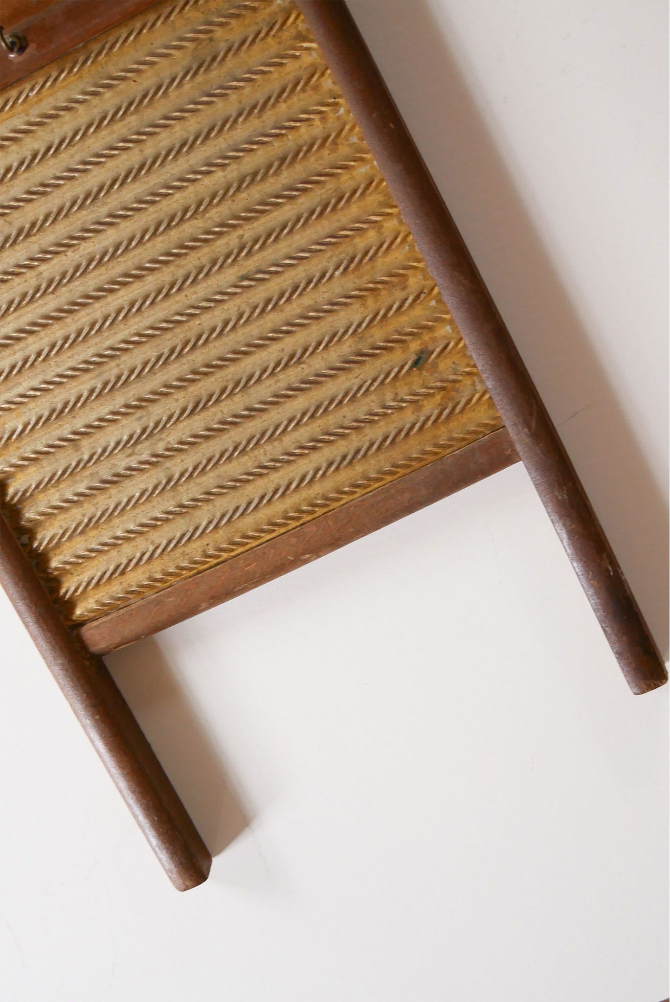 Primitive Washboard with Hooks, Primitive Wooden Washboard, Vintage Washboard, Vintage Kitchen Washboard, Vintage Primitive Kitchen Wall Decor, Primitive Wall Decor, Vintage Washboard, Primitive Farmhosue Washboard
