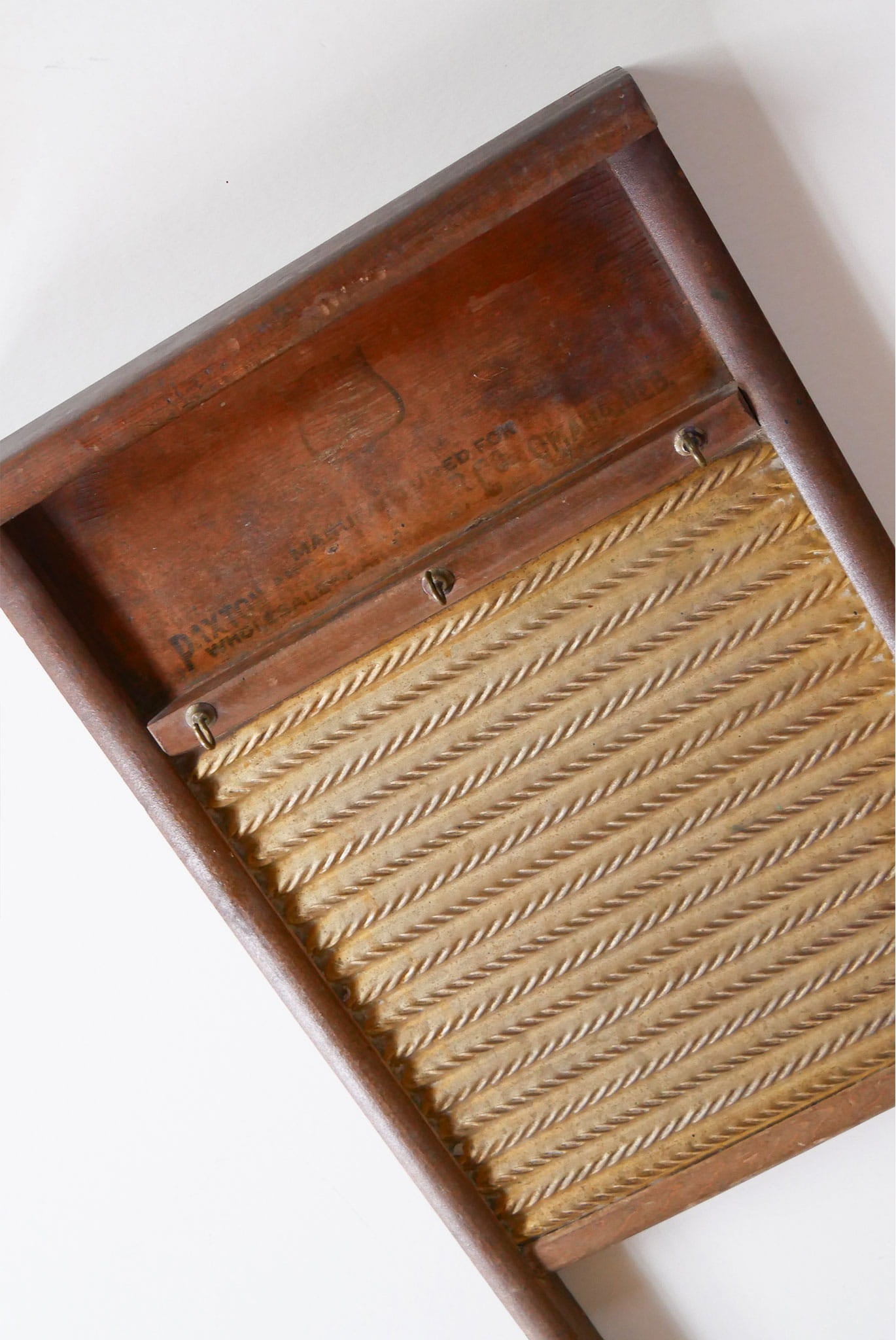Primitive Washboard with Hooks, Primitive Wooden Washboard, Vintage Washboard, Vintage Kitchen Washboard, Vintage Primitive Kitchen Wall Decor, Primitive Wall Decor, Vintage Washboard, Primitive Farmhosue Washboard
