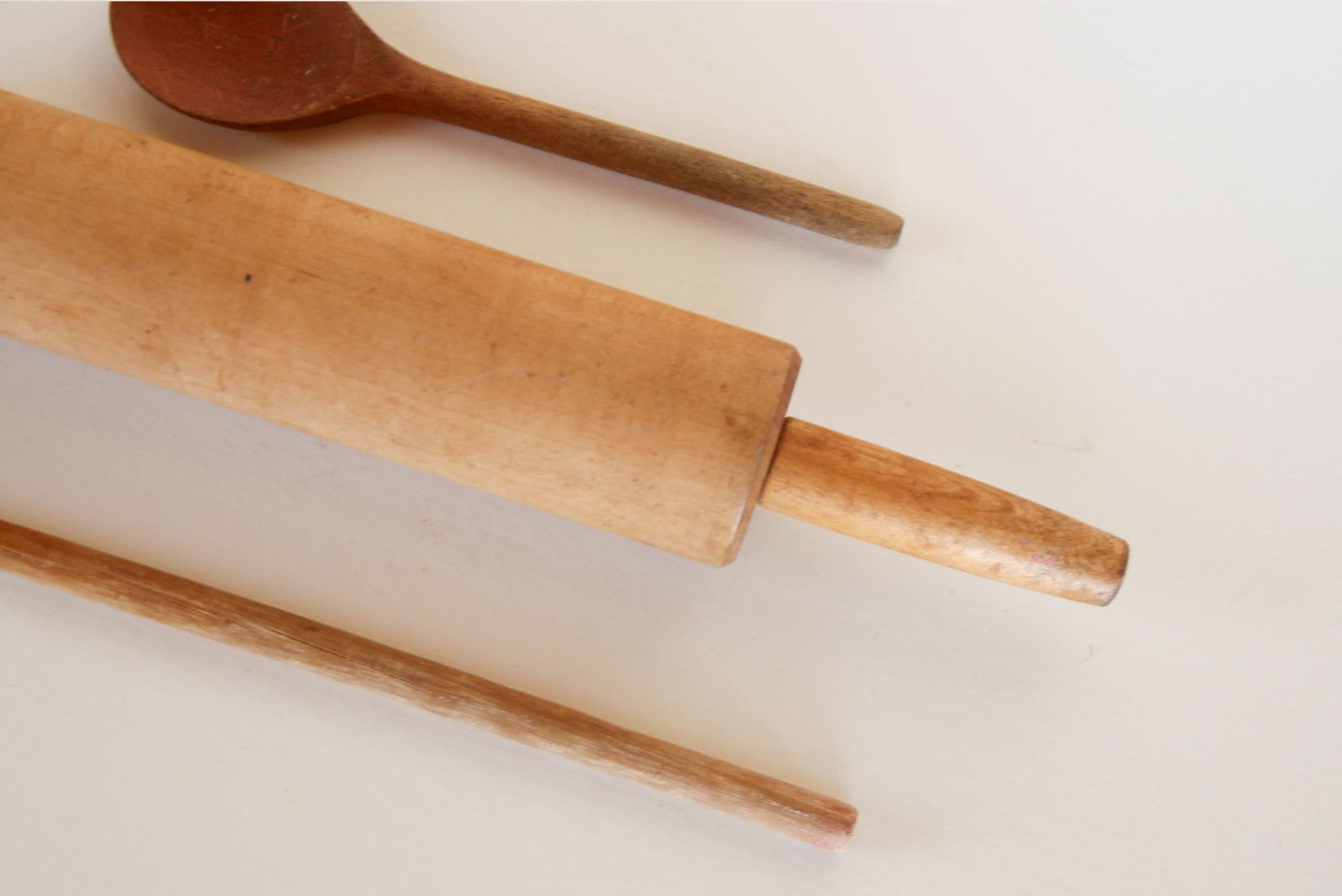 Primitive Wood Utensil Set, Primtivei Kitchen Utensils, Primitive Kitchen DEcor, Vintage Wood Utensils, Vintage Kitchen DEcor, Vintage Farmhouse Kitchen DEcor, Vintage Primitive Kitchen Spoons, Primitive Spoons