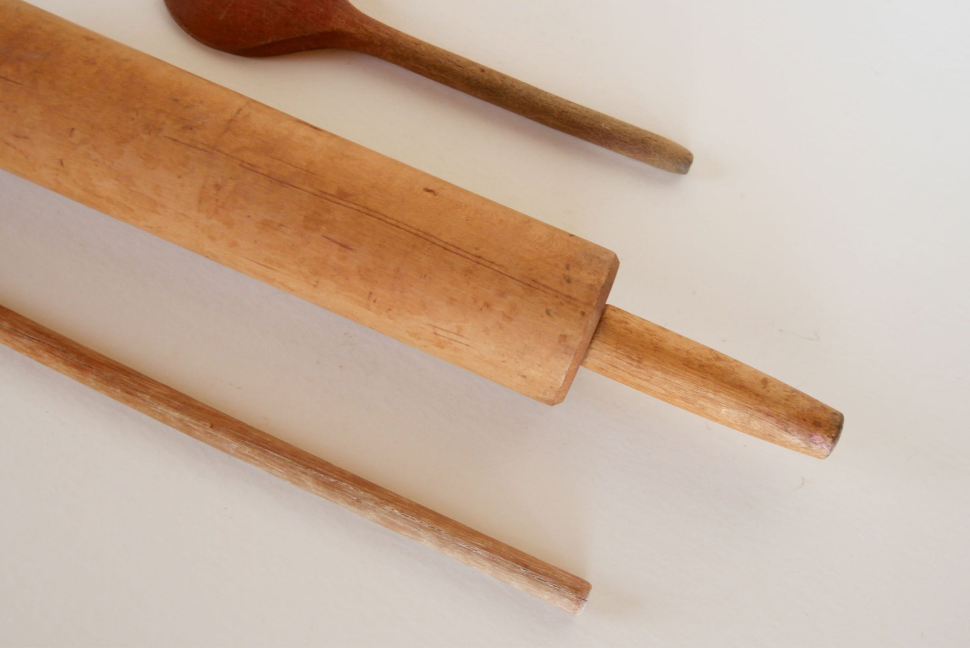 Primitive Wood Utensil Set, Primtivei Kitchen Utensils, Primitive Kitchen DEcor, Vintage Wood Utensils, Vintage Kitchen DEcor, Vintage Farmhouse Kitchen DEcor, Vintage Primitive Kitchen Spoons, Primitive Spoons