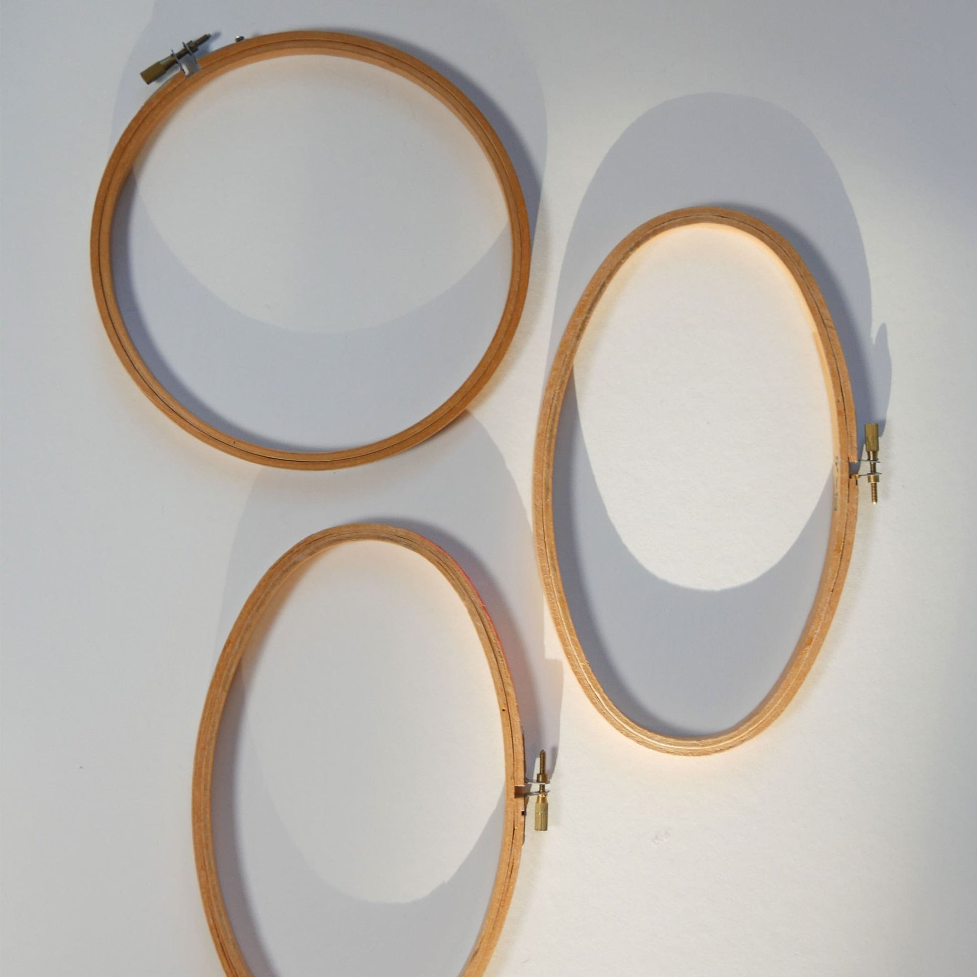 Set of 3 Vintage Oval and Round Wood Embroidery Hoops, Vintage Farmhouse Decor, intage Embroidery Hoops