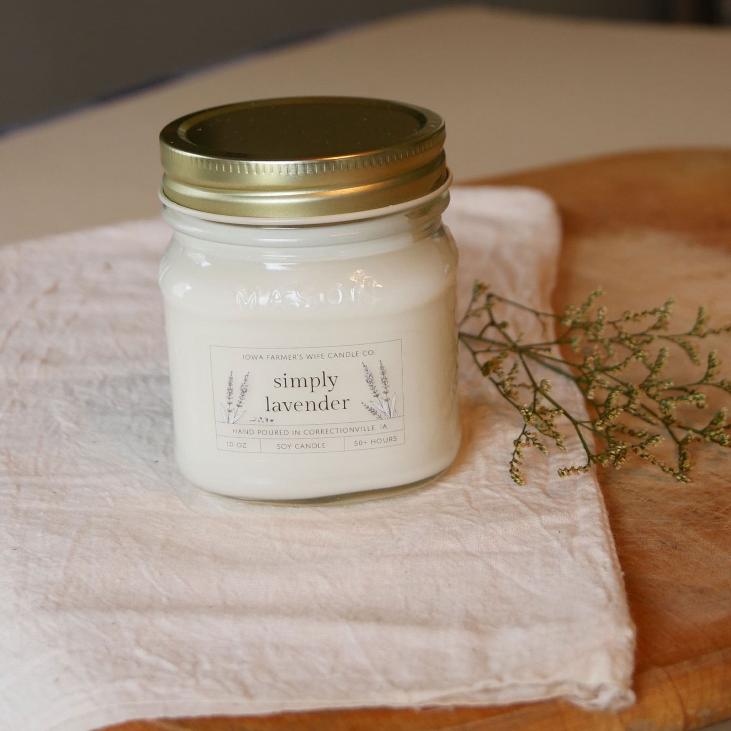 Iowa Farmer's Wife 8oz Soy Candle, Mason Jar