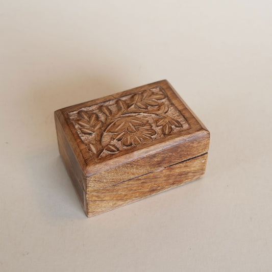 Vintage Floral Carved Wooden Jewelry Box, Vintage Carved Wooden Box, Small Vintage Floral Carved Wooden Box