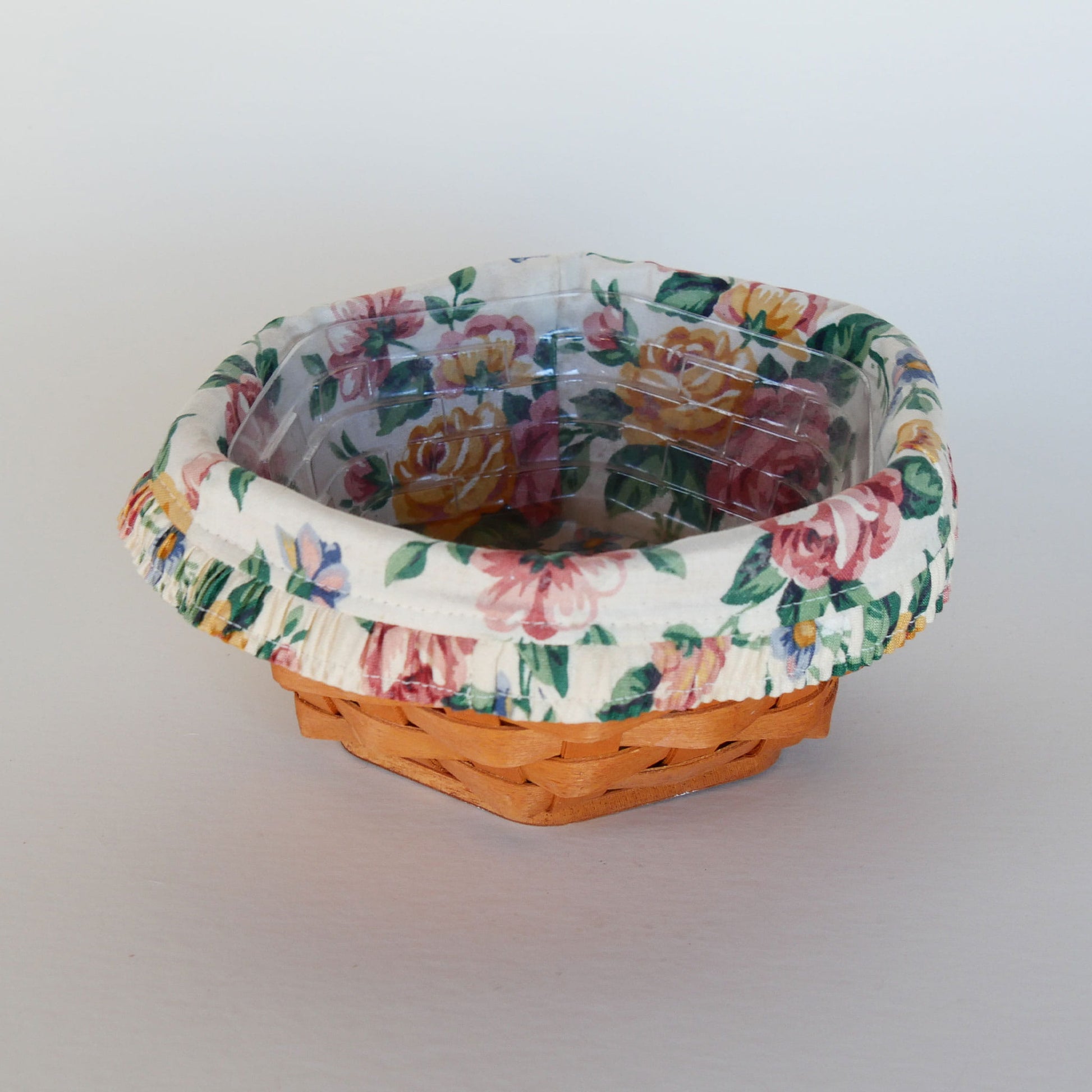 Longaberger Floral Lined Hexagon Basket, Vintage Longaberger Floral Lined Basket, Vintage Longaberger Hexagon Basket, Vintage Longaberger Fabric Lined Basket