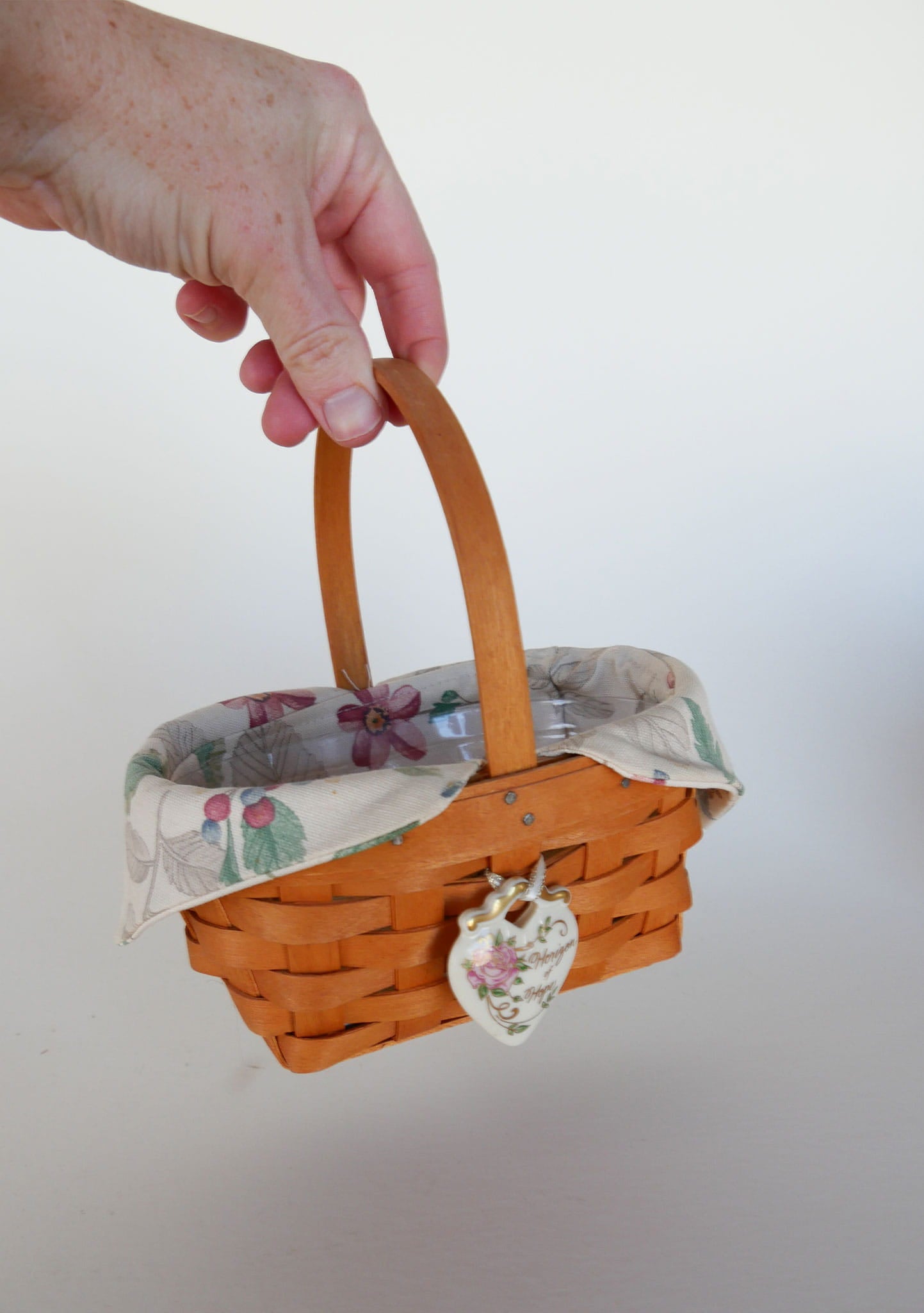 Longaberger "Horizon of Hope" Basket, Vintage Longaberger Small Picnic Basket, Vintage Wicker Easter Basket, Vintage Longaberger, Vintage Handle Basket, Vintage Wicker Decor