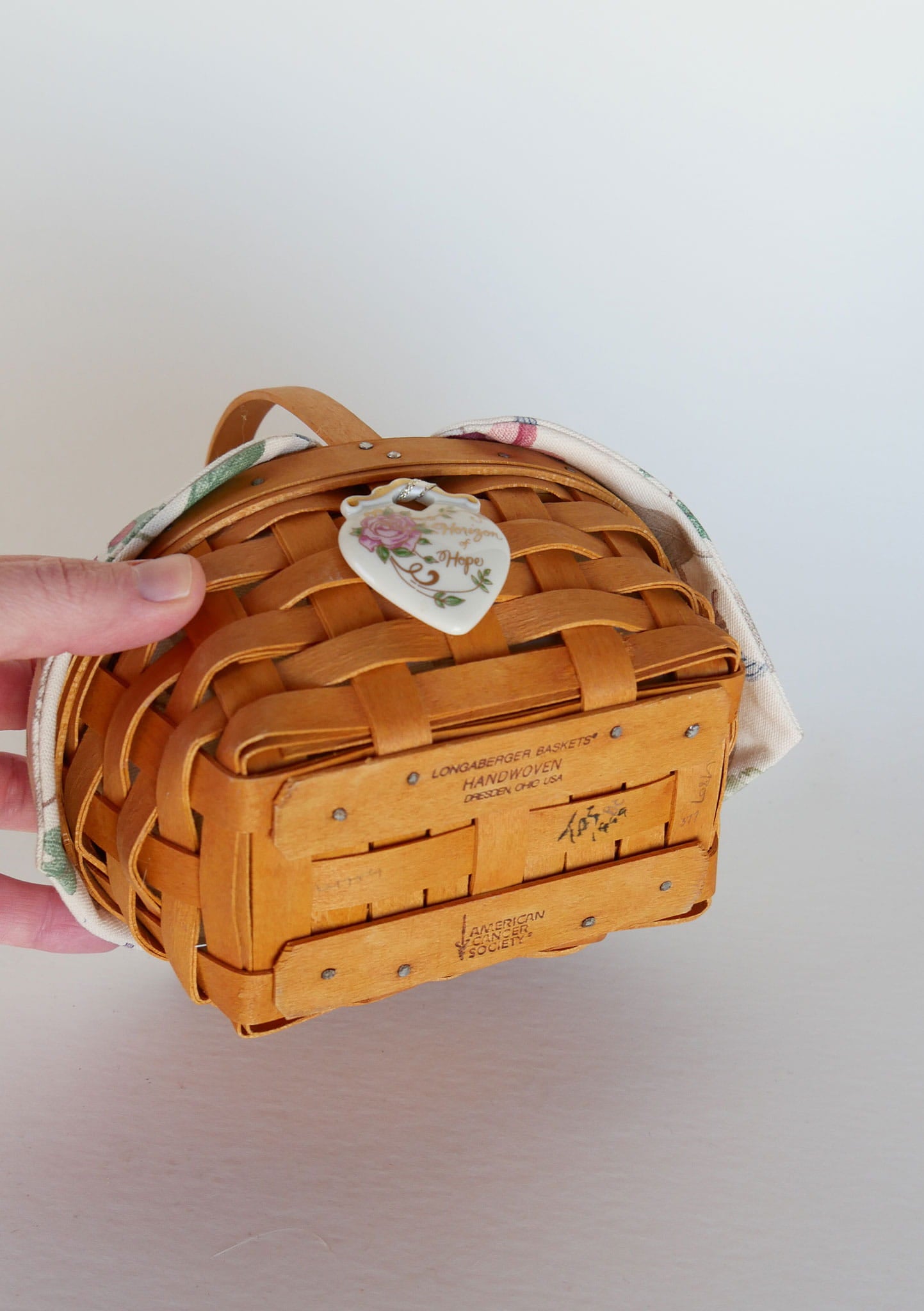 Longaberger "Horizon of Hope" Basket, Vintage Longaberger Small Picnic Basket, Vintage Wicker Easter Basket, Vintage Longaberger, Vintage Handle Basket, Vintage Wicker Decor