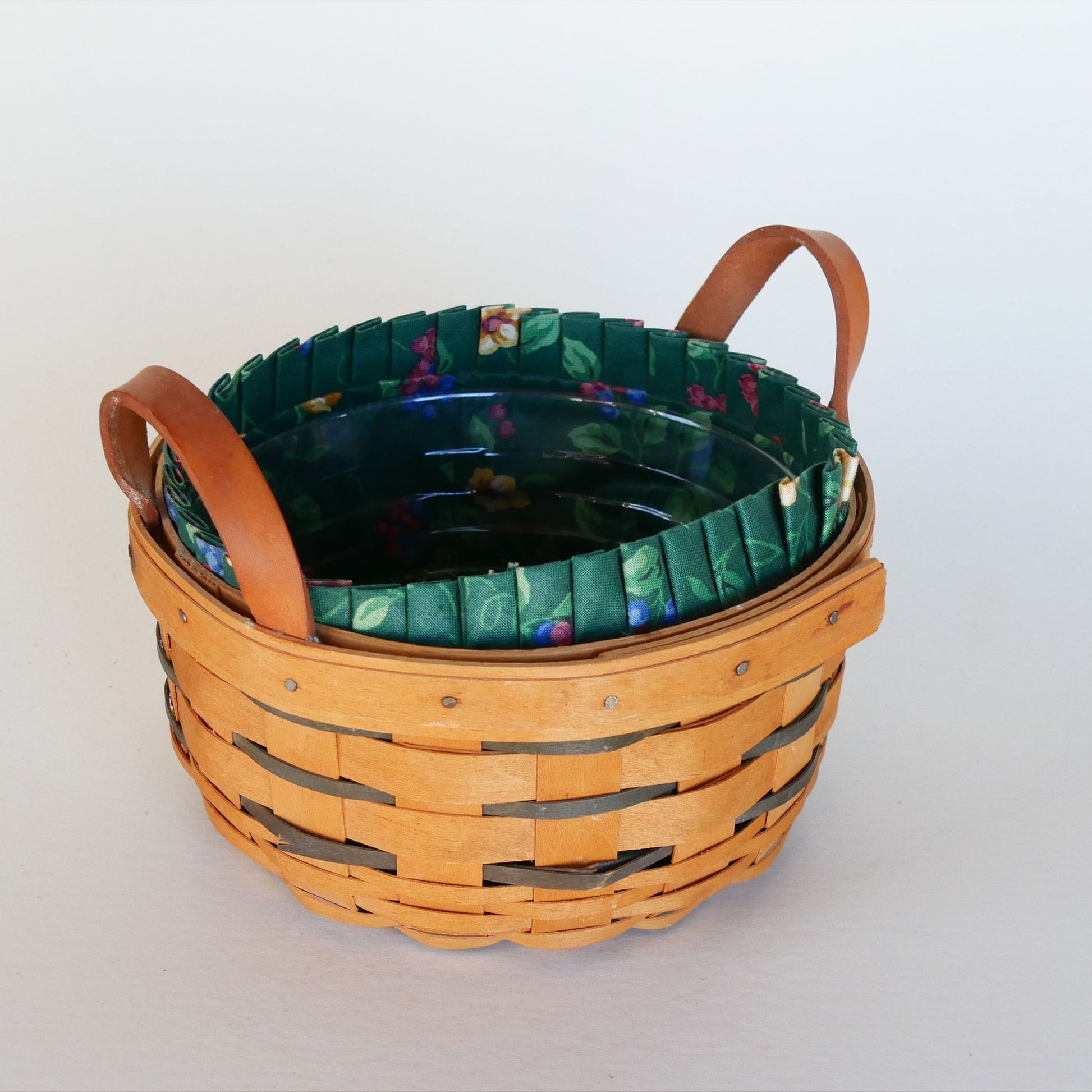 6.5in Longaberger Round Basket, Green Floral Liner, Vintage Longaberger Basket and Lid, Vintage Wicker Longaberger Basket, Vintage Longaberger Basket with Liner, Longaberger Basket with Fabric Liner, Vintage Home Decor