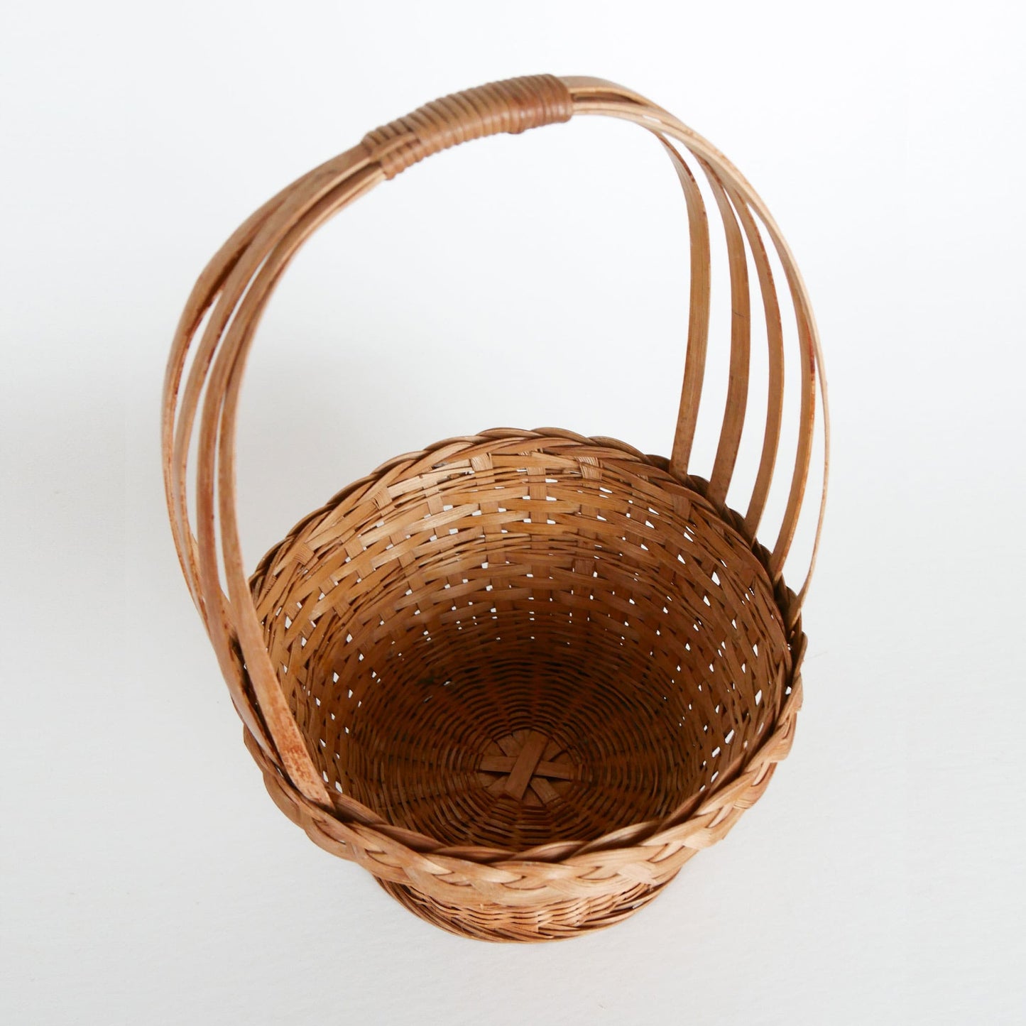 Small Vintage Braided Wicker Handled Basket, Vintage Braided Basket, Vintage Basket Decor, Vintage Home Decor