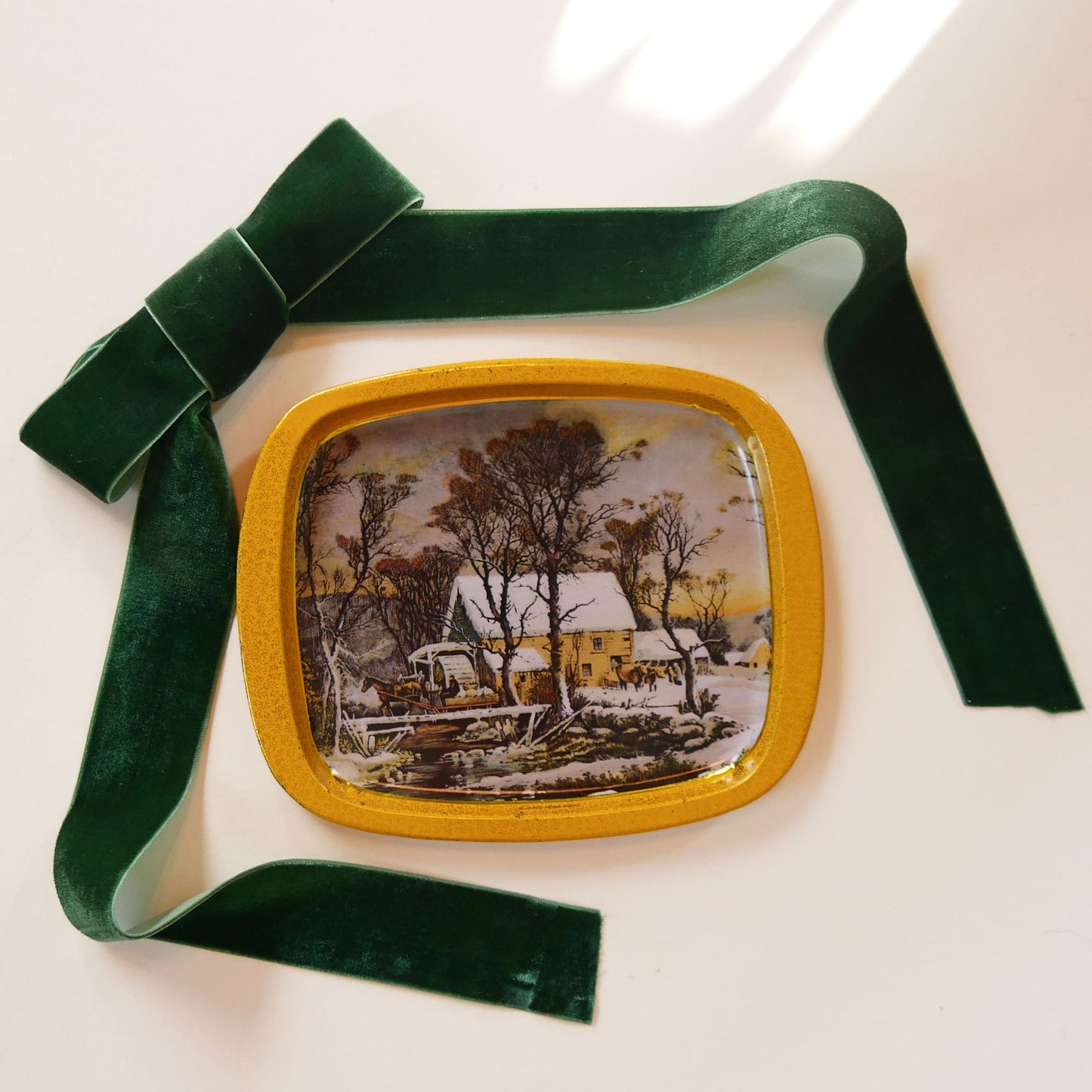 Small Vintage Yellow Metal Tray, Yellow Farmhouse Scene